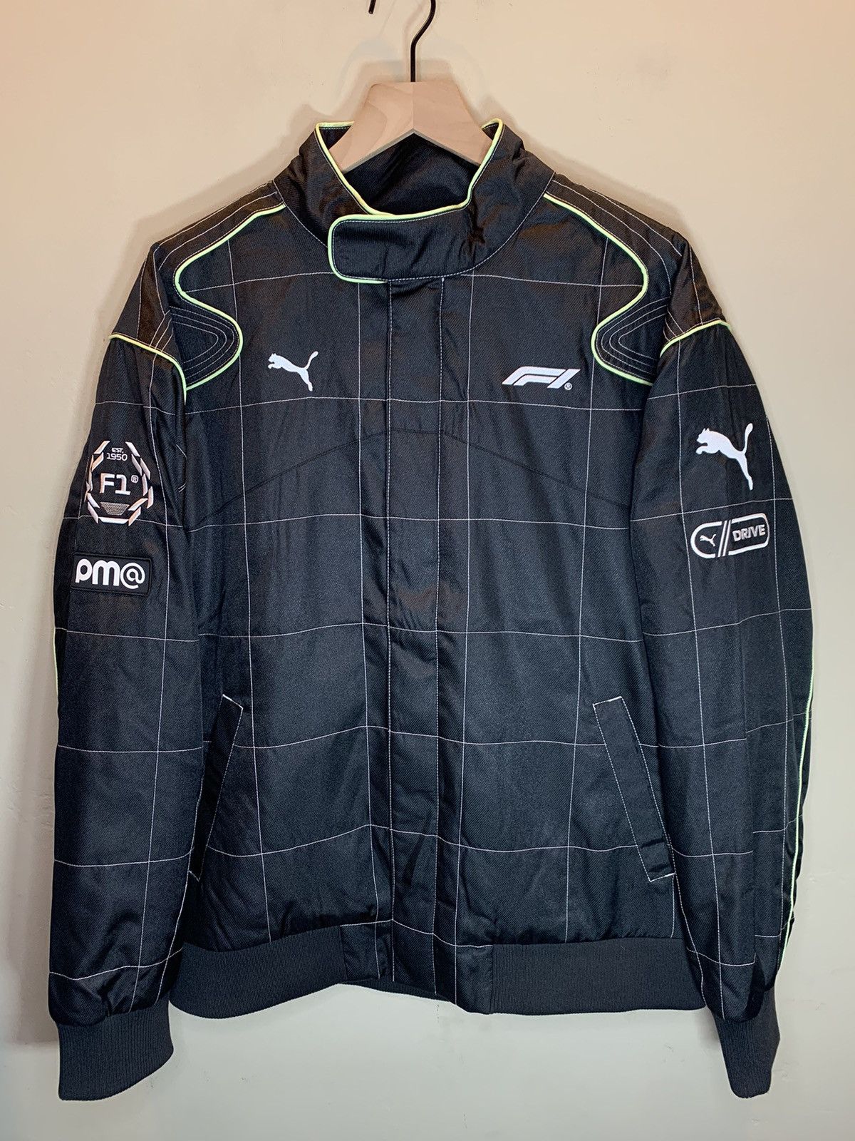 Formula 1 *RARE* New F1 Formula 1 Racing x Puma 75 Years Racing Jacket Size US M / EU 48-50 / 2 - 2 Thumbnail