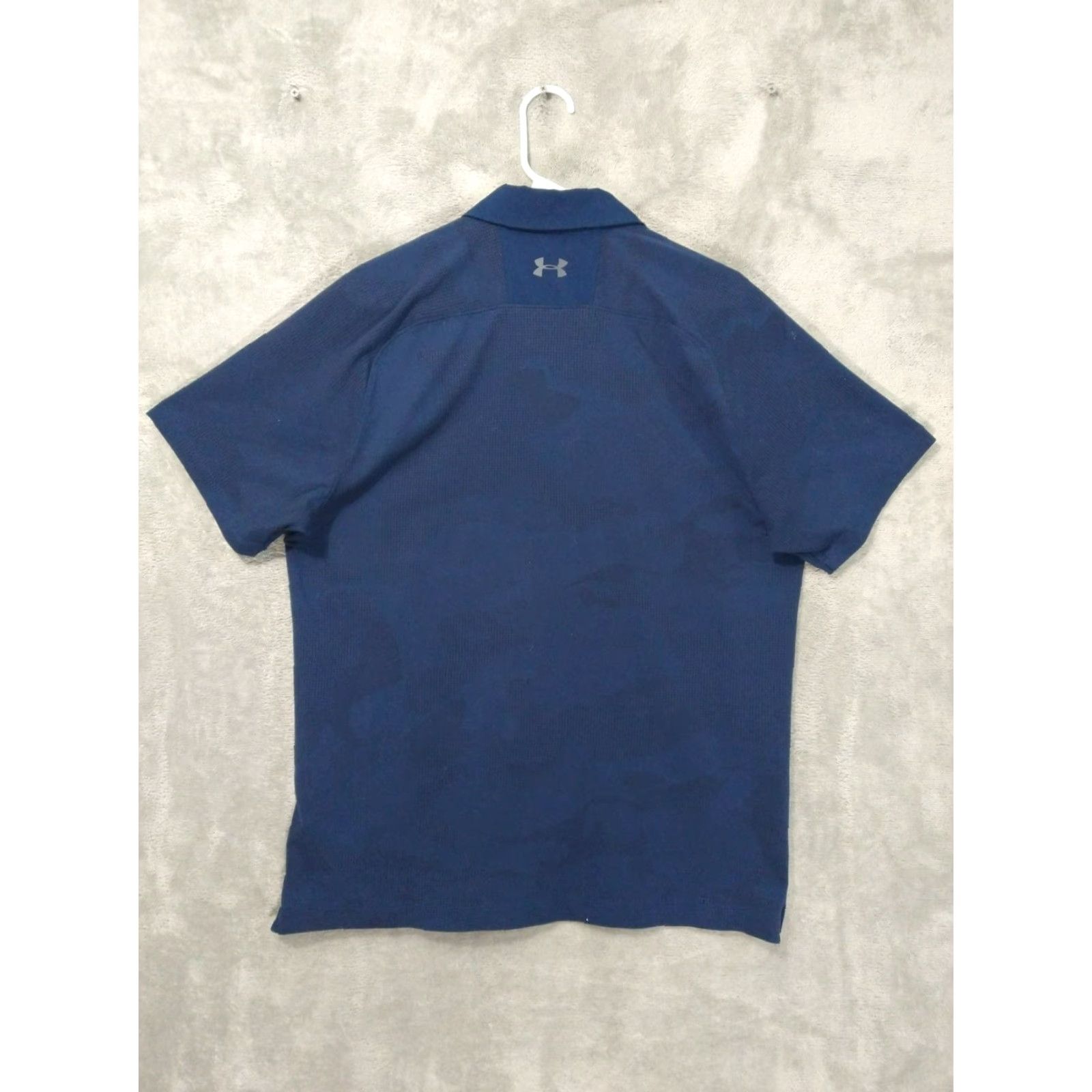 Under Armour Under Armour Shirt Polo Mens L Blue Camouflage HeatGear Short Sleeve Casual Sports Golf Size US L / EU 52-54 / 3 - 2 Thumbnail