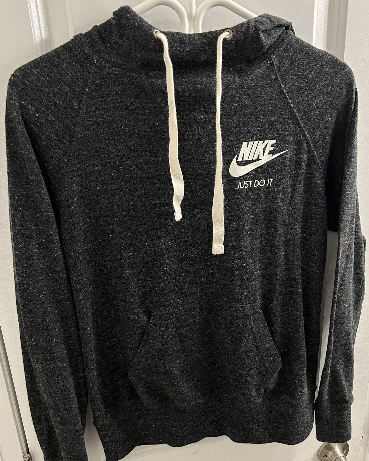 Other Nike Women’s Dark Grey Long Sleeve Hoodie Top - Size S Size S / US 4 / IT 40 - 2 Thumbnail