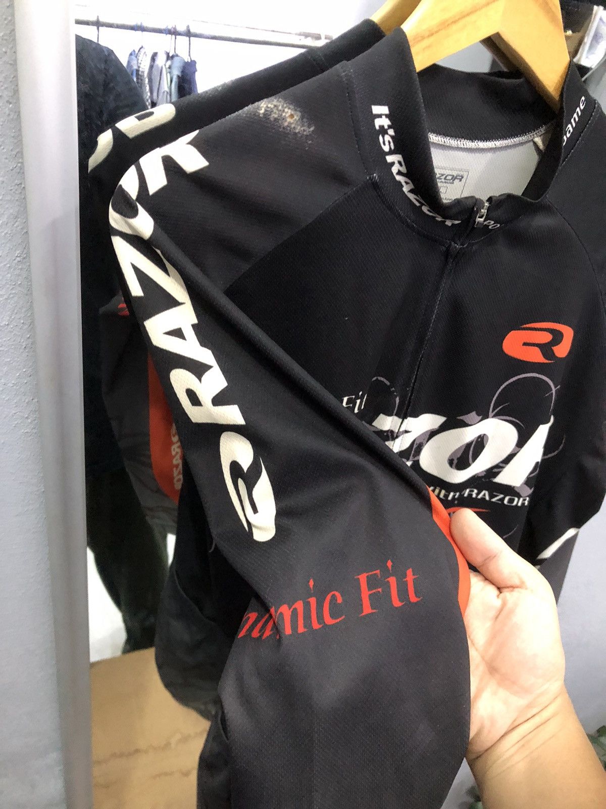 Japanese Brand Razor cycling jersey with 3 rear pocket Size US XL / EU 56 / 4 - 9 Thumbnail