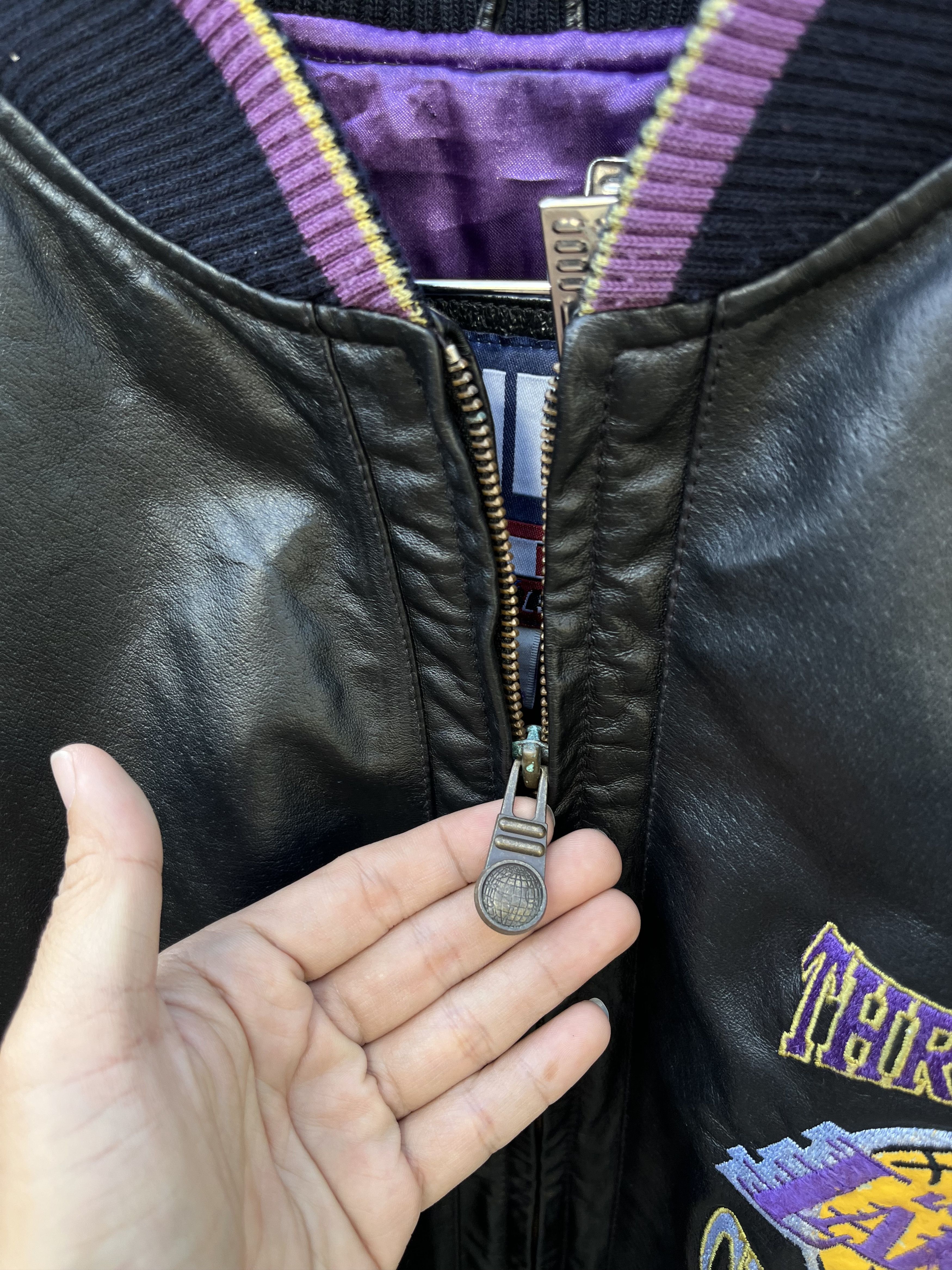 Vintage VINTAGE LAKERS 3 PEAT G3 Size US XL / EU 56 / 4 - 7 Thumbnail