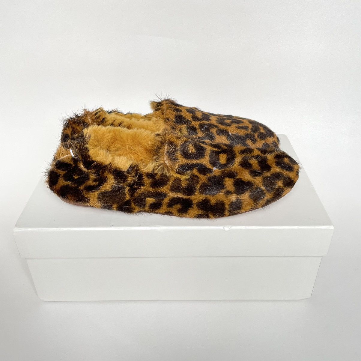 Maison Margiela ‘Cheetah Print’ Pony Hair Ballet Flats Size US 6 / IT 36 - 18 Thumbnail