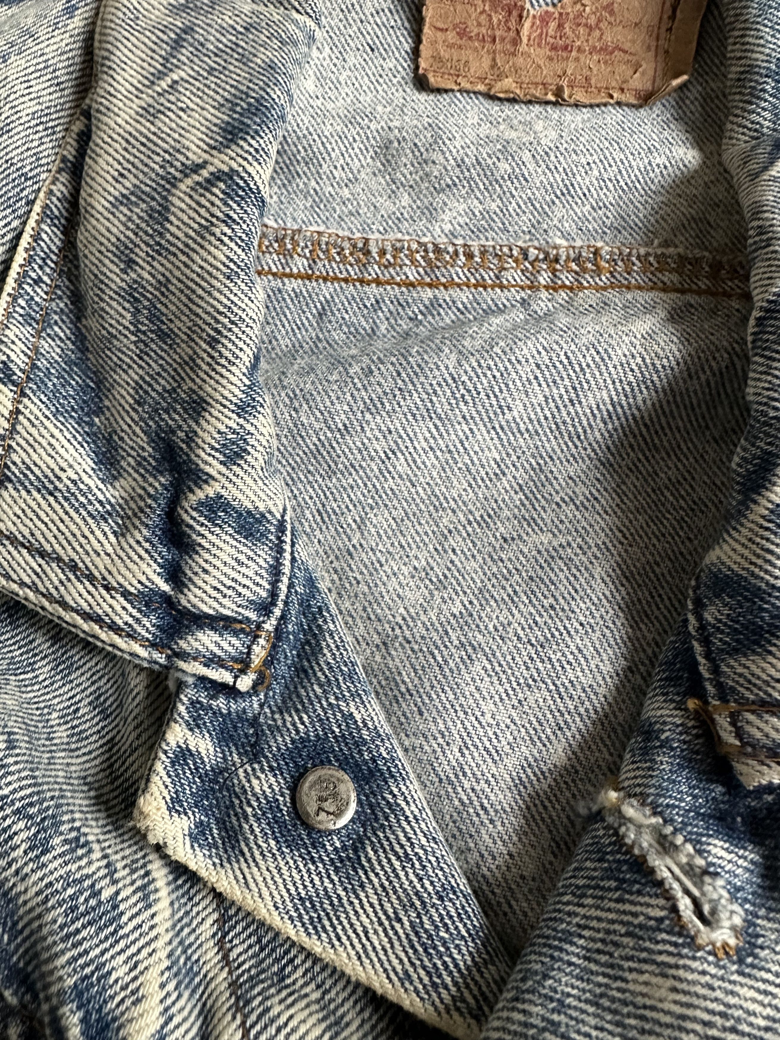 Levi's Levis USA Made Vintage 80s Stone Washed Denim Jacket 5844AC Size US S / EU 44-46 / 1 - 3 Thumbnail