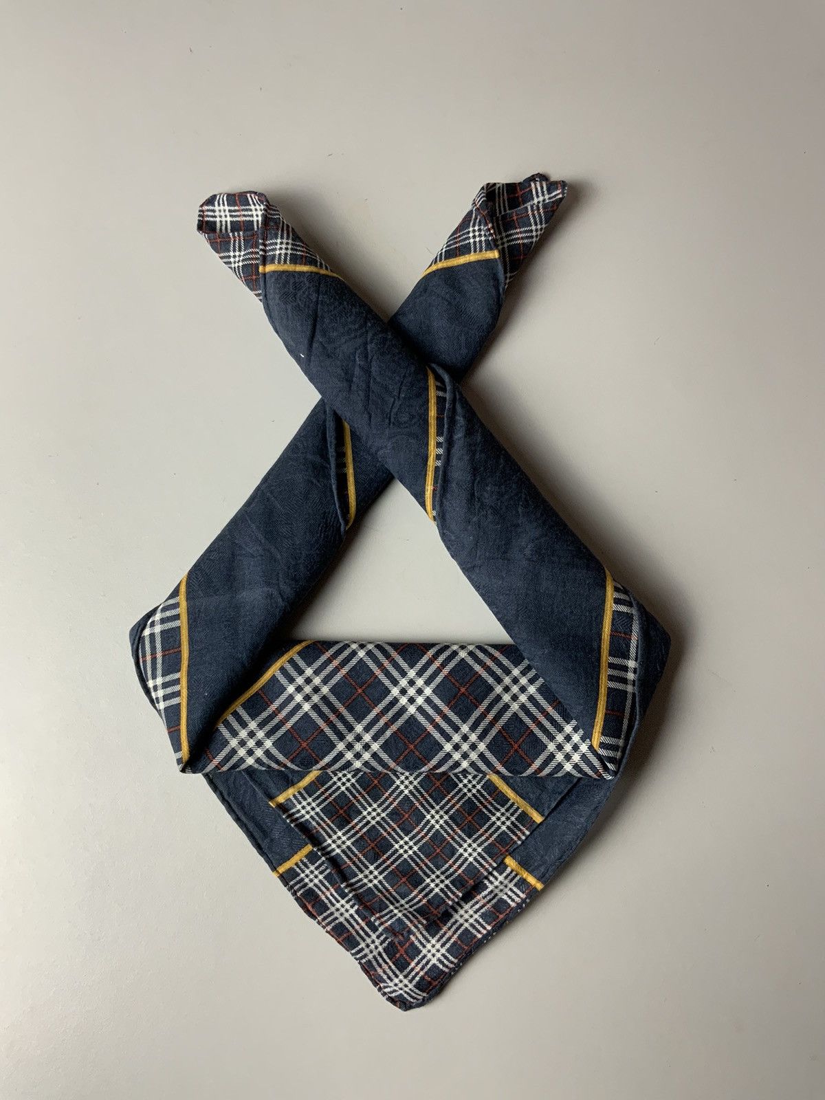 Burberry Burberry Spellout Bandana Handkerchief Size ONE SIZE - 2 Thumbnail