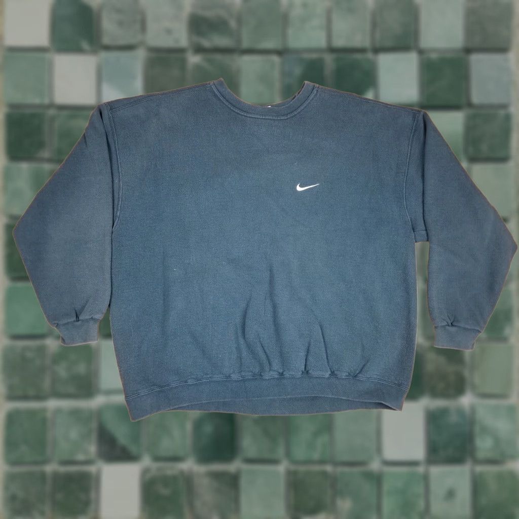 Nike VINTAGE Nike Corner Swoosh Green Crewneck Sweatshirt 2XL Men's Shirt Pullover Cross Shoulder 27 Inch Size US XXL / EU 58 / 5 - 1 Thumbnail
