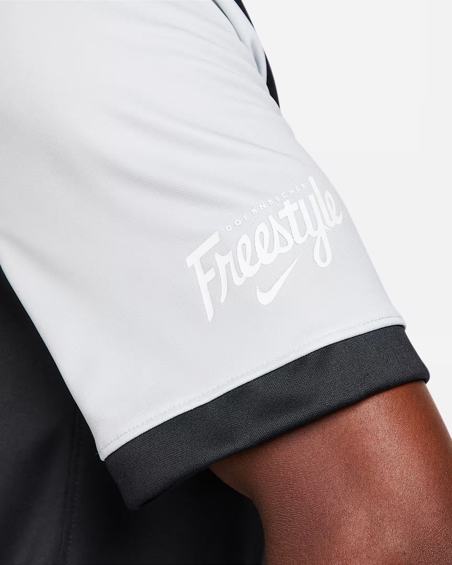 Nike Nike x Doernbecher Freestyle Jersey FZ2004010 Black DB M Size US M / EU 48-50 / 2 - 7 Thumbnail