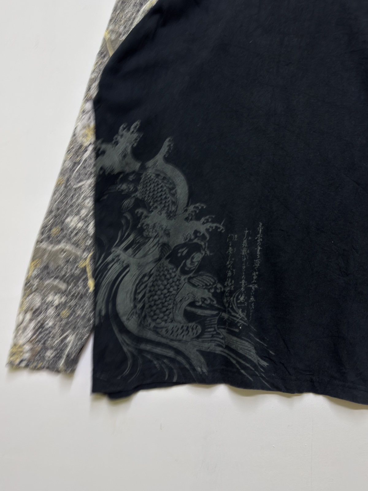 Japanese Brand Sukajan Fish Koi Raglan Japanese Tattoo Long Sleeve Tee Size US L / EU 52-54 / 3 - 11 Thumbnail