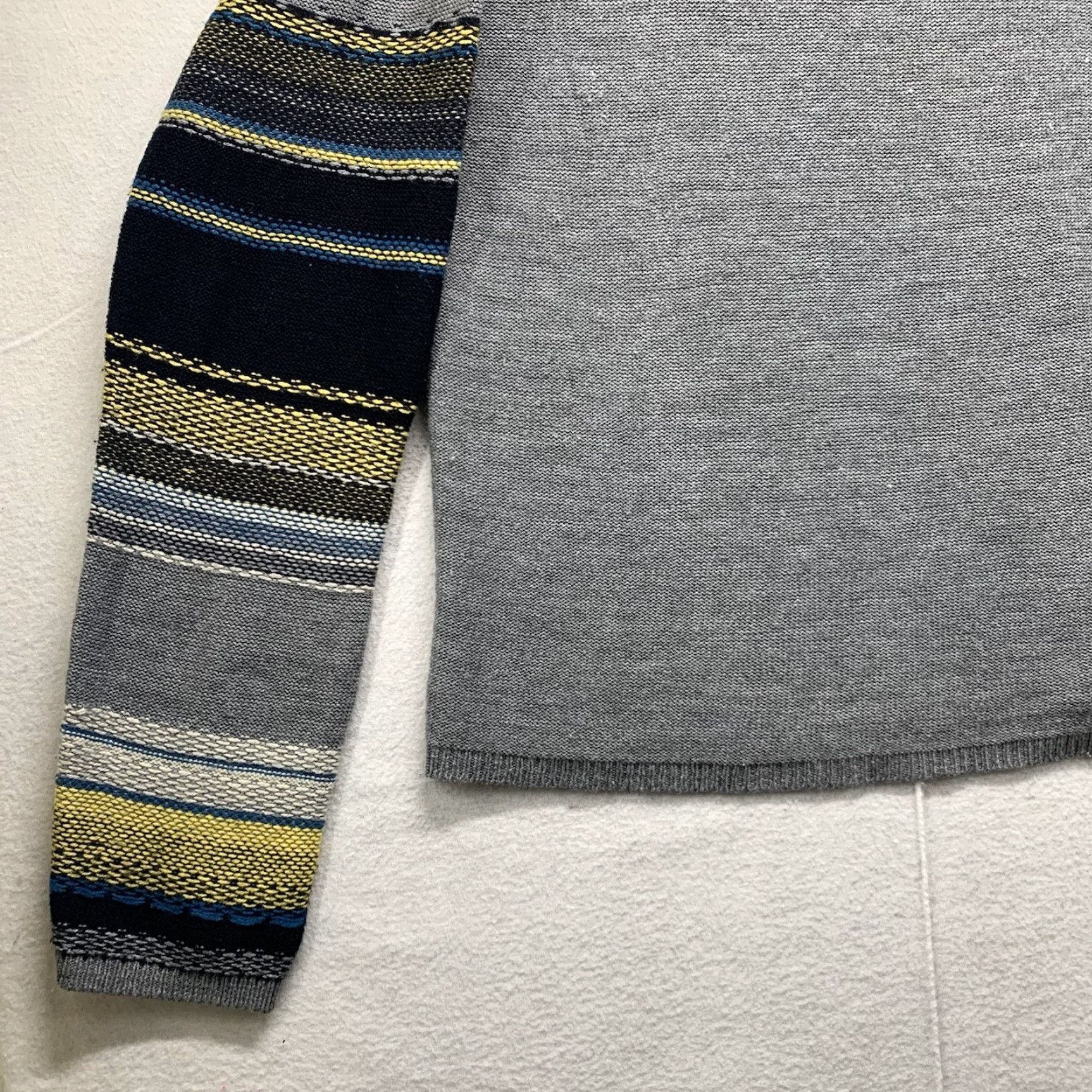 Vintage Vintage Blue Tibet Men's Sweater Large Pullover Knit Long Sleeve Casual Warm Gray Acrylic Retro 80s 90s Made in USA Size US L / EU 52-54 / 3 - 6 Thumbnail