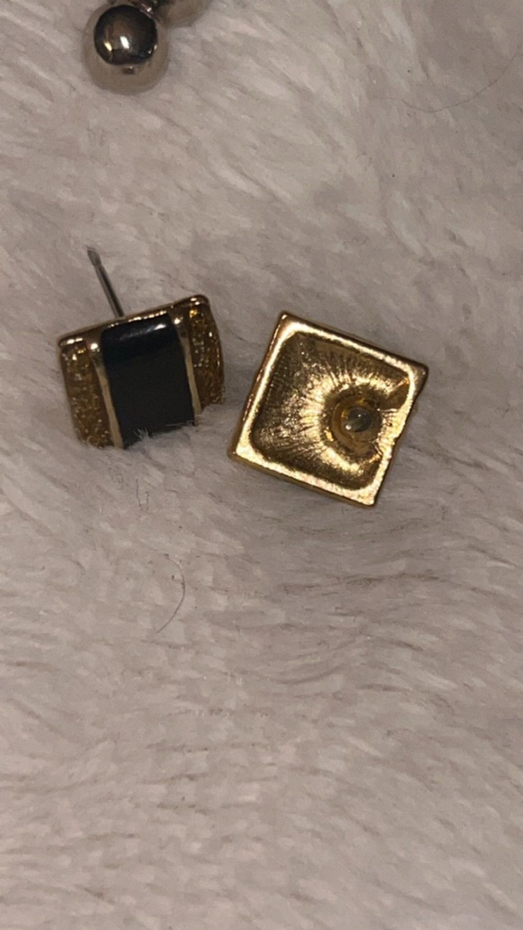 The Unbranded Brand Women's Unbranded Earrings One Size Black Gold Square Studs Size ONE SIZE - 4 Thumbnail