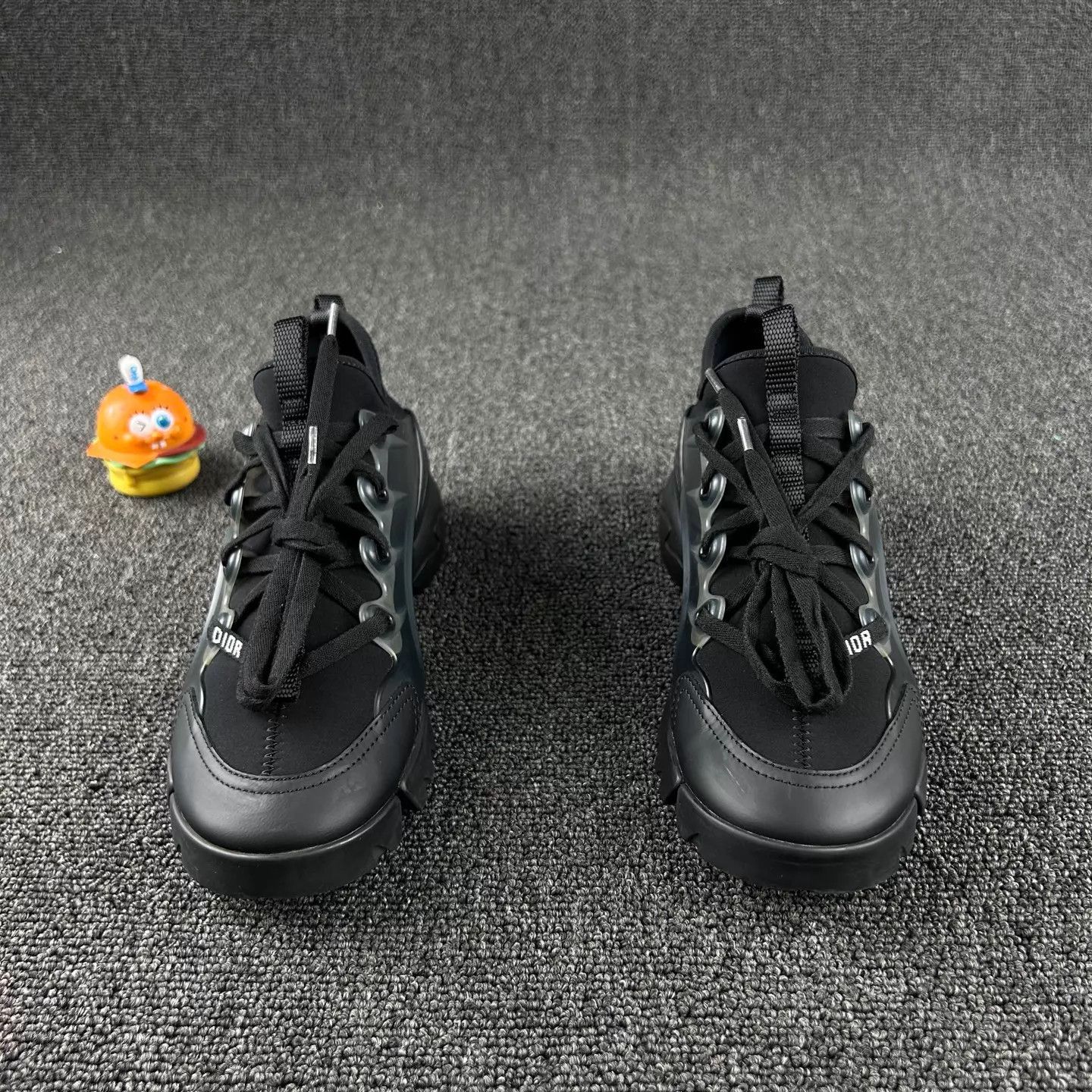 Dior Dior women's Black Sock Dad Sneaker 35.5 HB4625 Size US 5 / IT 35 - 2 Thumbnail