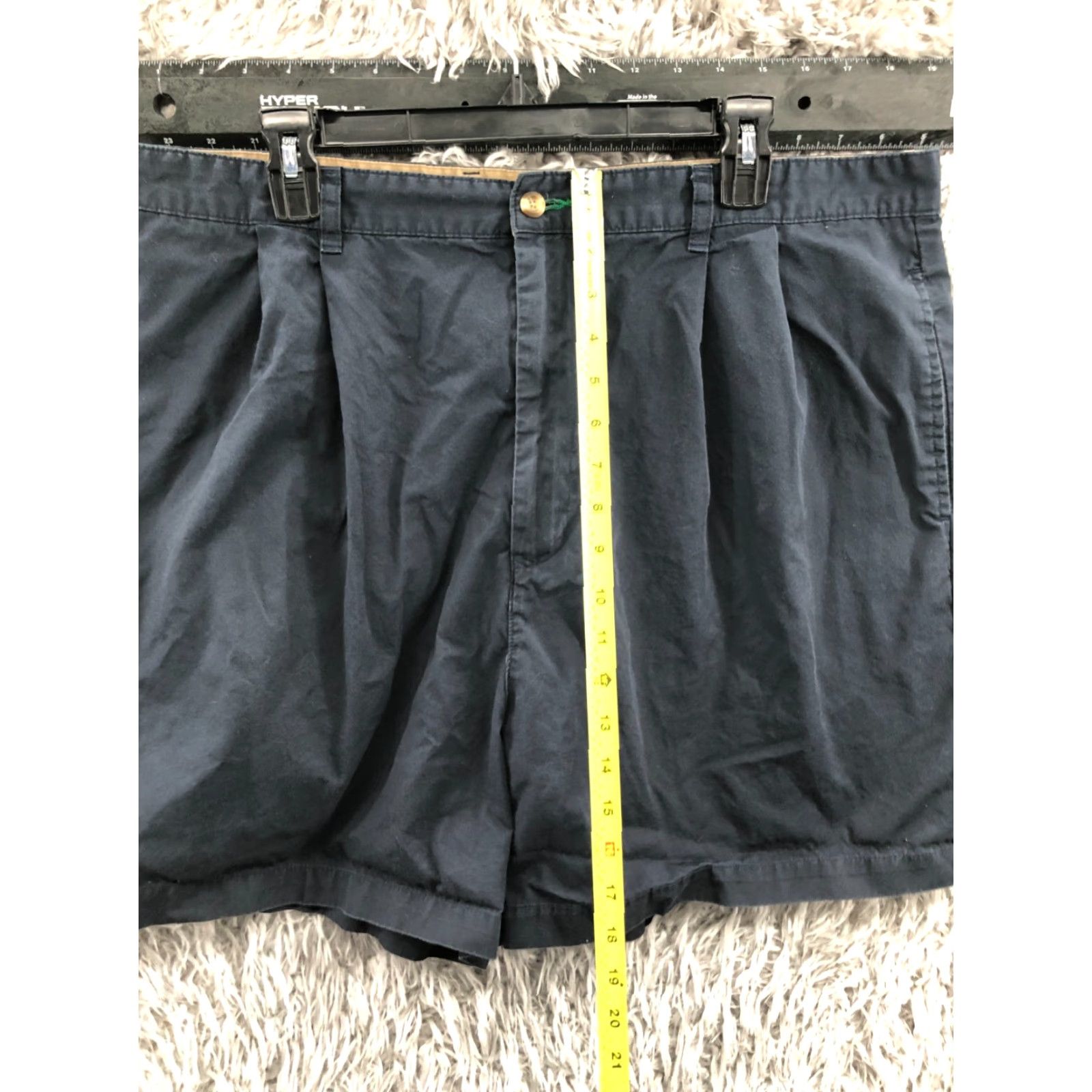 Tommy Hilfiger Tommy Hilfiger Chino Shorts Mens Size 40 Mid Rise Dark Wash Blue Size US 40 / EU 56 - 3 Thumbnail