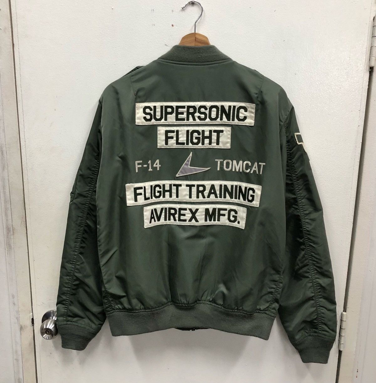 Avirex AVIREX L-2B TOMCAT Ma-1 Flight Bomber Jacket Size US XL / EU 56 / 4 - 18 Thumbnail