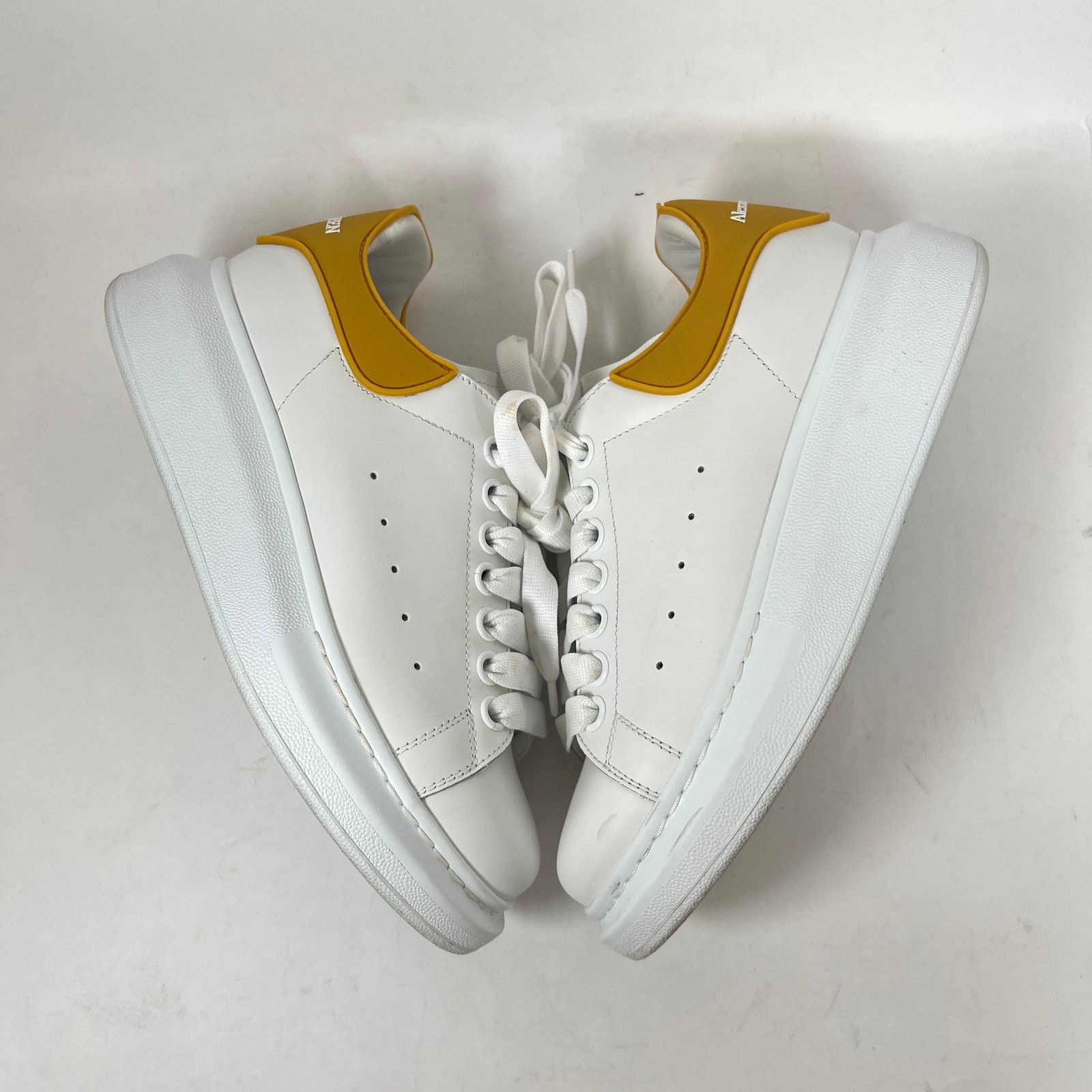 Alexander McQueen Alexander McQueen White/Yellow Sneaker Size 37 Size US 7 / IT 37 - 4 Thumbnail