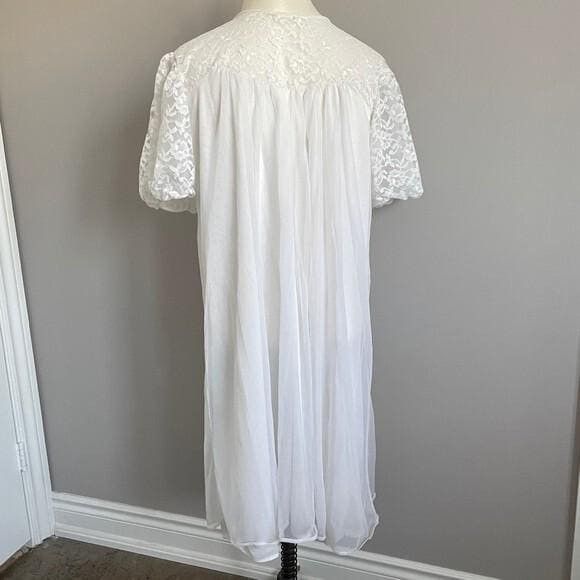 Vintage Vintage 60s Double Layered Semi-Sheer Chiffon Robe Peignoir Size M / US 6-8 / IT 42-44 - 10 Thumbnail