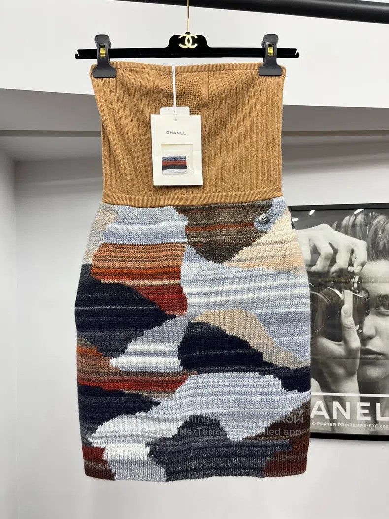 Chanel Chanel 24A high-end handicraft workshop cashmere contrast Size XS / US 0-2 / IT 36-38 - 1 Thumbnail