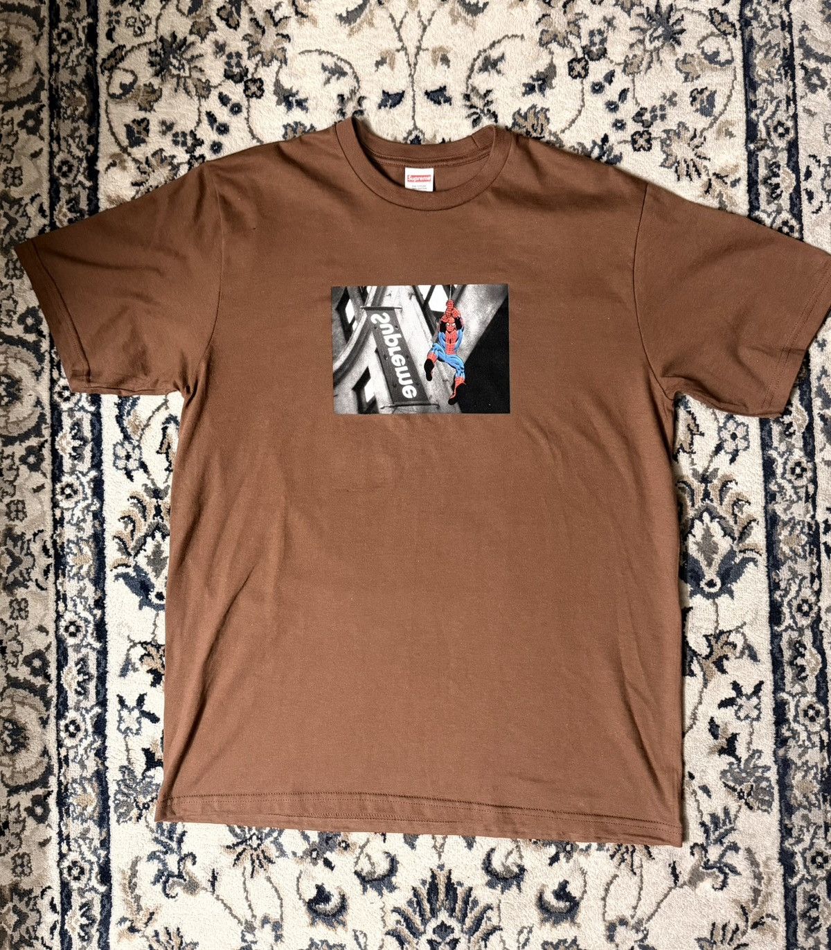 Supreme Supreme Spider man 2026 collab tee Size US L / EU 52-54 / 3 - 1 Thumbnail