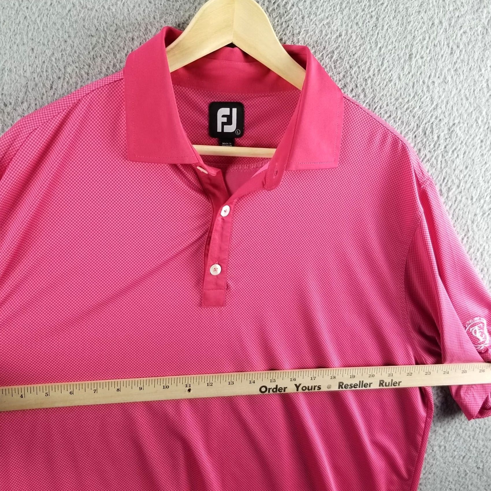 Footjoy FOOTJOY GOLF POLO SHIRT L LARGE PINK SQUARE CHECK PRODRY PERFORMANCE TCC Size US L / EU 52-54 / 3 - 6 Thumbnail