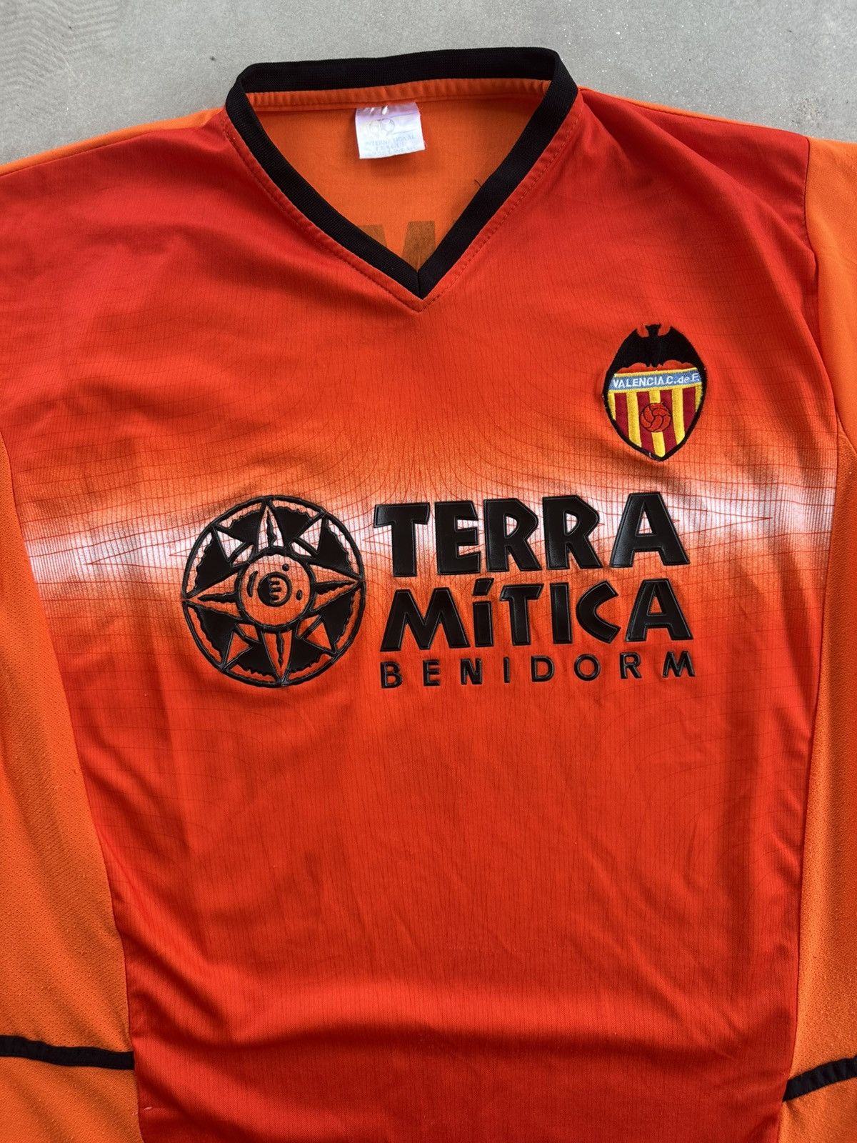 Vintage VINTAGE PABLO AIMAR VALENCIA 2002-2003 JERSEY Size US XL / EU 56 / 4 - 3 Thumbnail