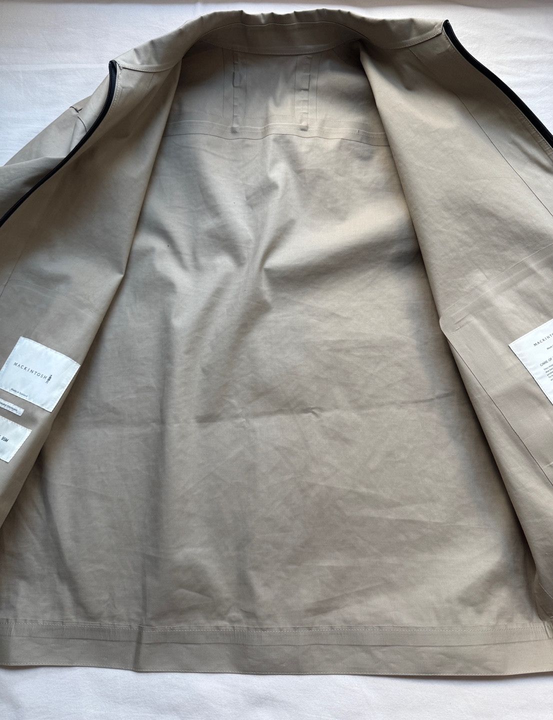 1017 ALYX 9SM × Mackintosh AW19 1017 ALYX 9SM x MACKINTOSH BUCKLE Jacket Jumper COAT Size US L / EU 52-54 / 3 - 11 Thumbnail