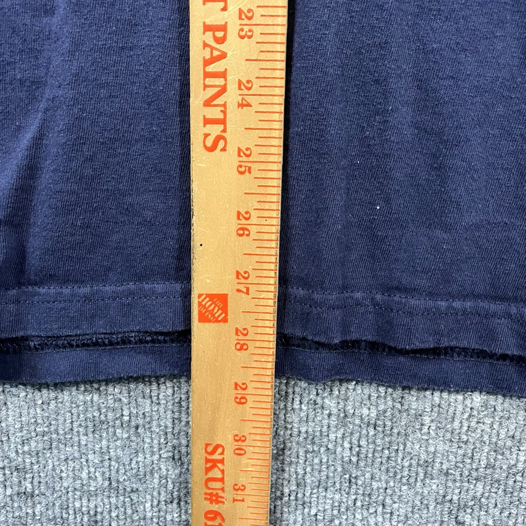 Quiksilver VINTAGE Quiksilver Blue Faded Surf Skate Y2K 90s Large T Shirt Grunge Center Size US L / EU 52-54 / 3 - 6 Thumbnail
