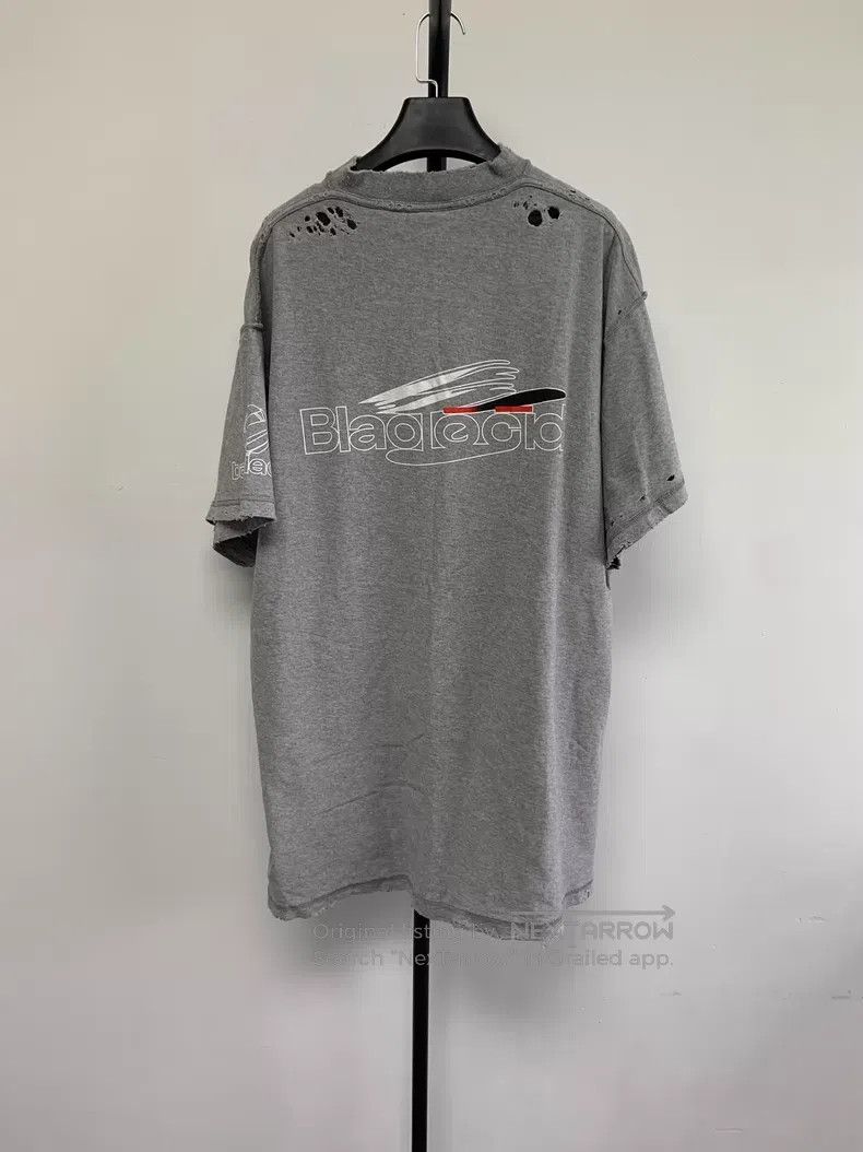 Balenciaga Balenciaga Letter Printed Round Neck Short Sleeve Size US M / EU 48-50 / 2 - 2 Thumbnail