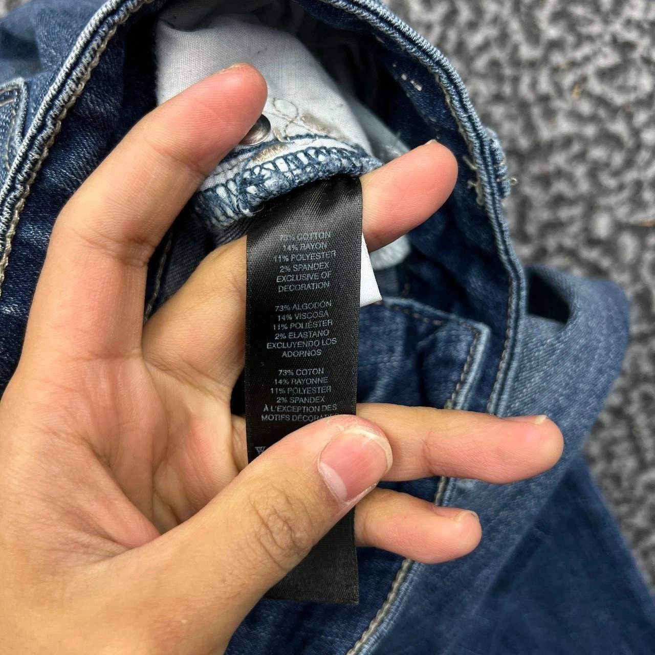 White House Black Market White House Black Market Crop Jeans 8 Denim Cuffed 34x25 Size 34" / US 12 / IT 48 - 8 Thumbnail