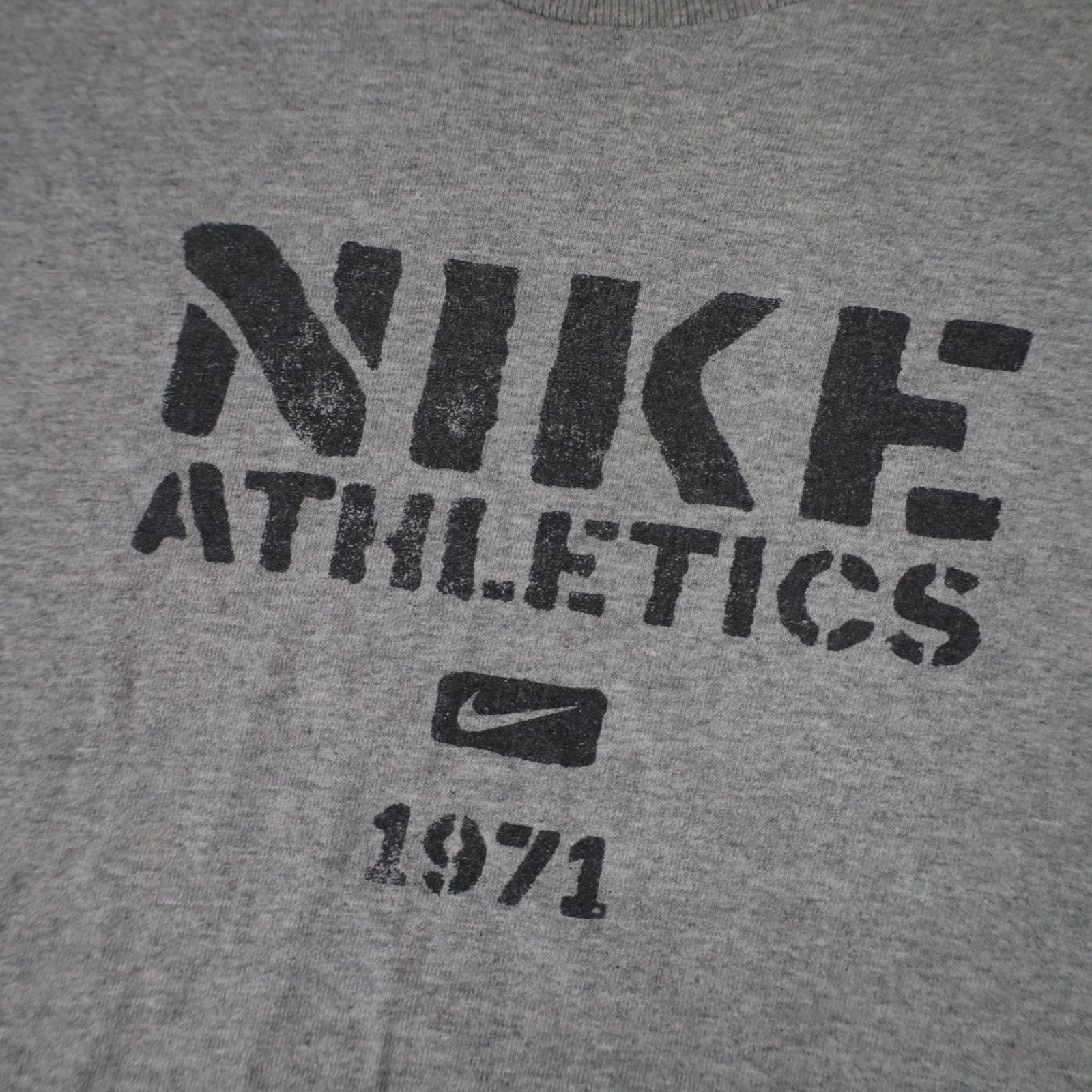 Nike VTG Y2k Nike Athletics Graphic Spellout Long Sleeve T Shirt Size US L / EU 52-54 / 3 - 6 Thumbnail