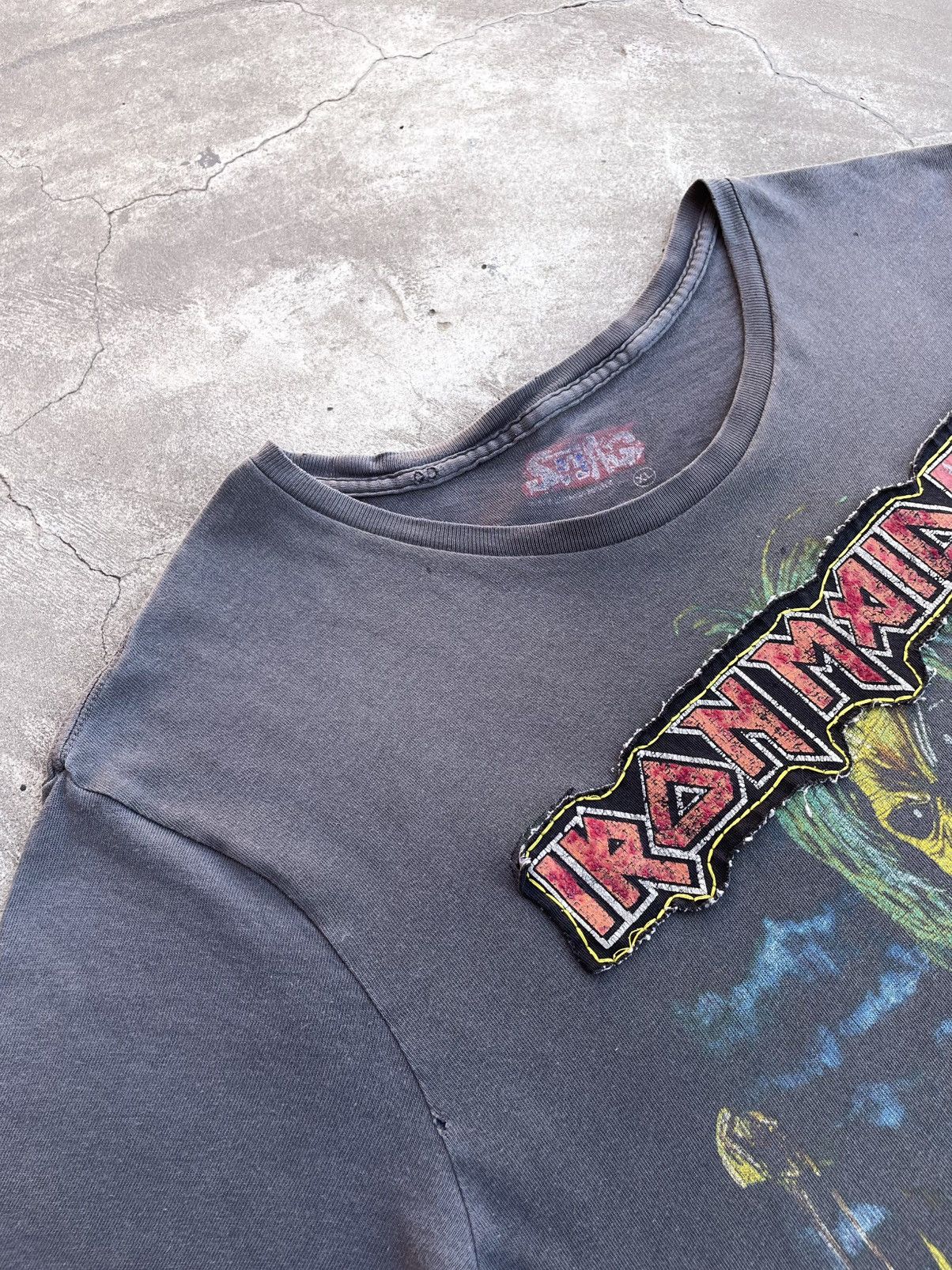 Iron Maiden by SWAG Distressed «Killers» 1984 Tour Embroidered T-Shirt Size US L / EU 52-54 / 3 - 5 Thumbnail