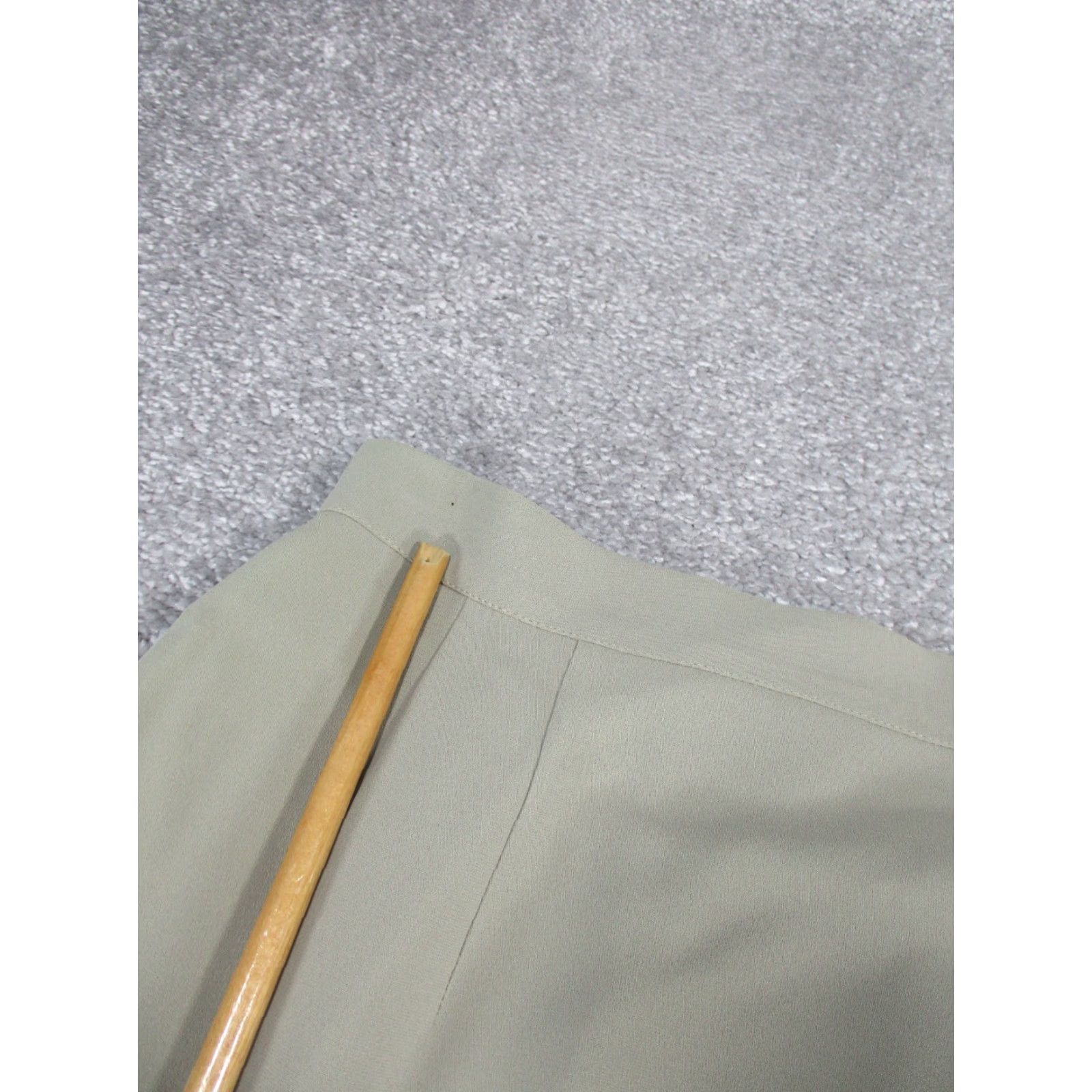 Giorgio Armani Giorgio Armani Skirt Womens 12 Beige Silk Blend Pencil Knee Length Zipper Formal Business Party/Cocktail Size 34" / US 12 / IT 48 - 3 Thumbnail