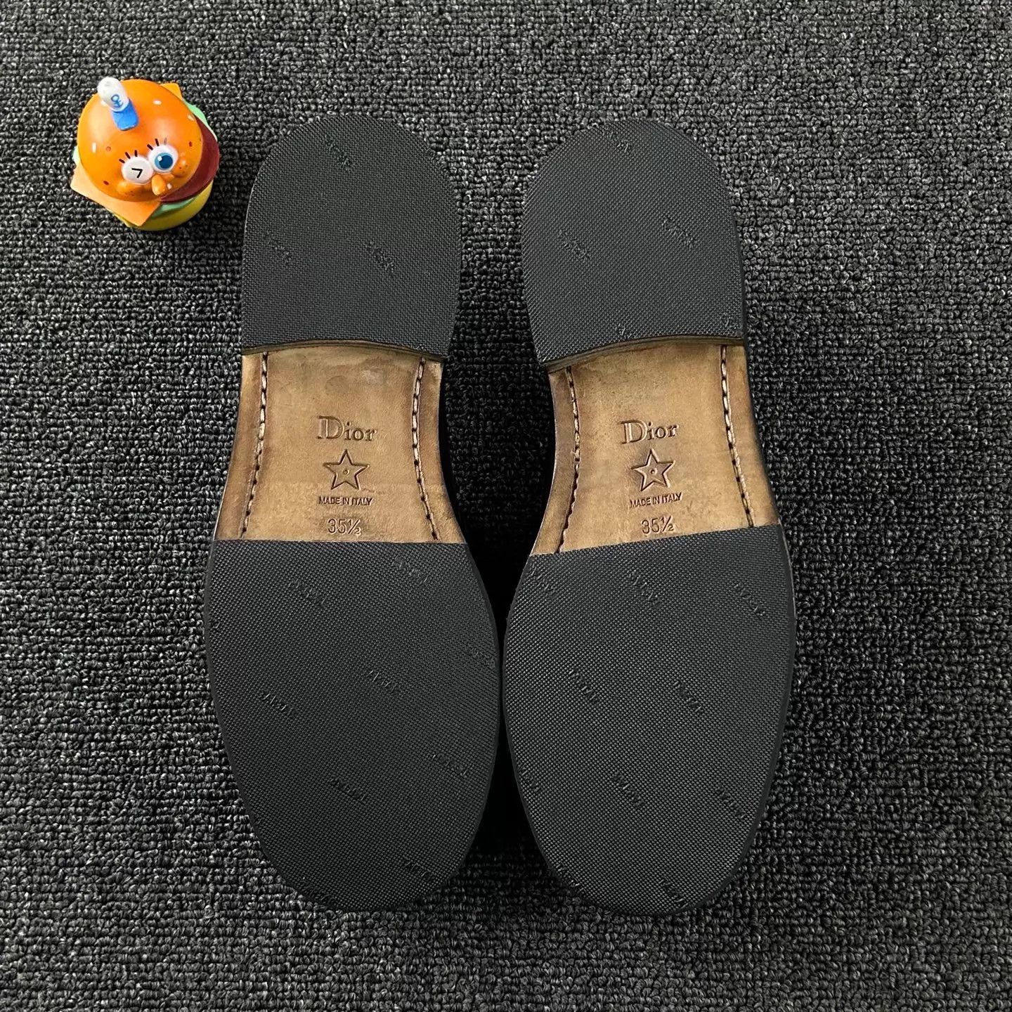 Dior Dior Black Loafers 35.5 Metal Logo Block Heel Size US 5 / IT 35 - 6 Thumbnail