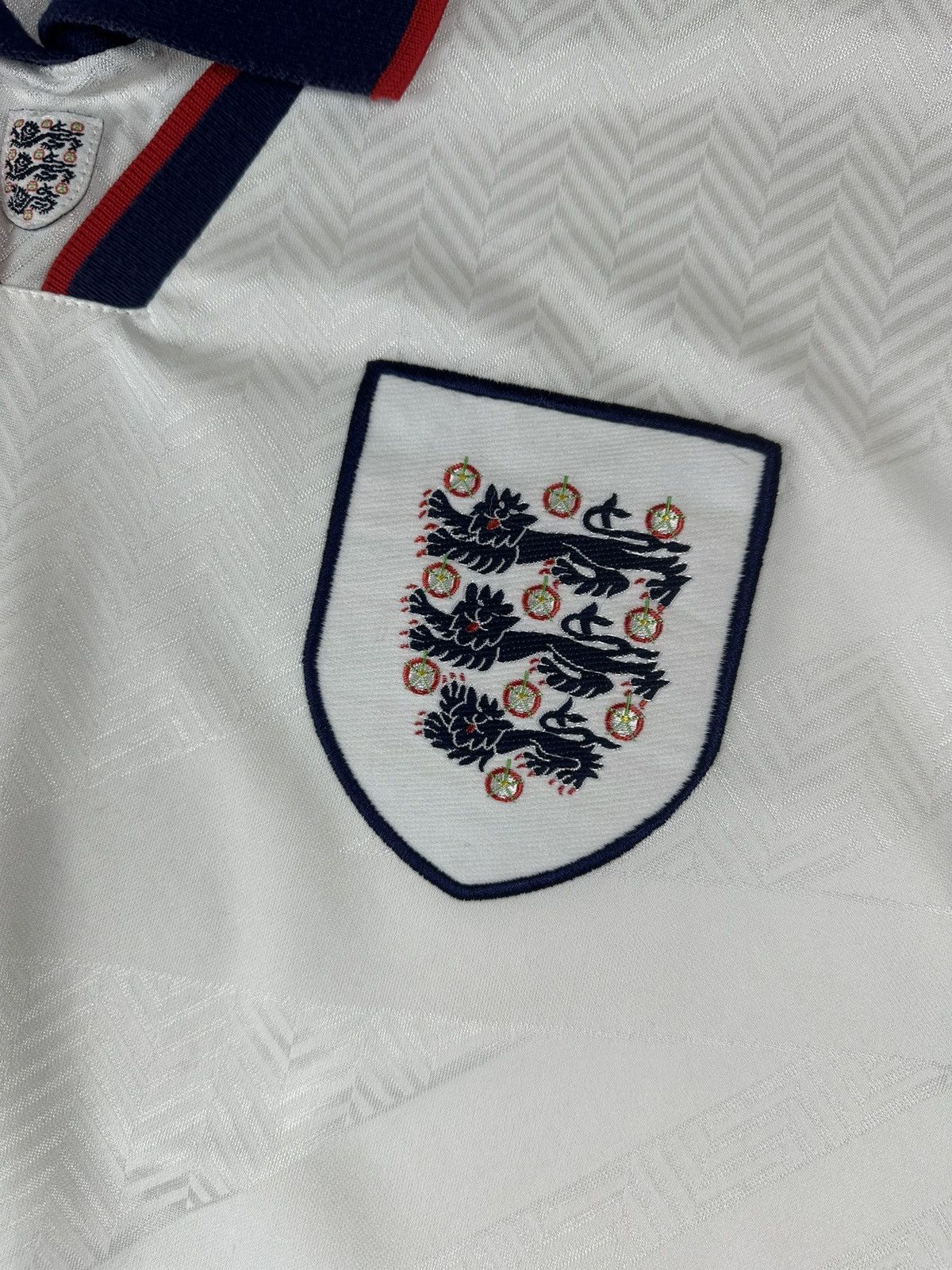 Umbro Umbro England National Team 1993/94 Home Retro Jersey Size US L / EU 52-54 / 3 - 11 Thumbnail