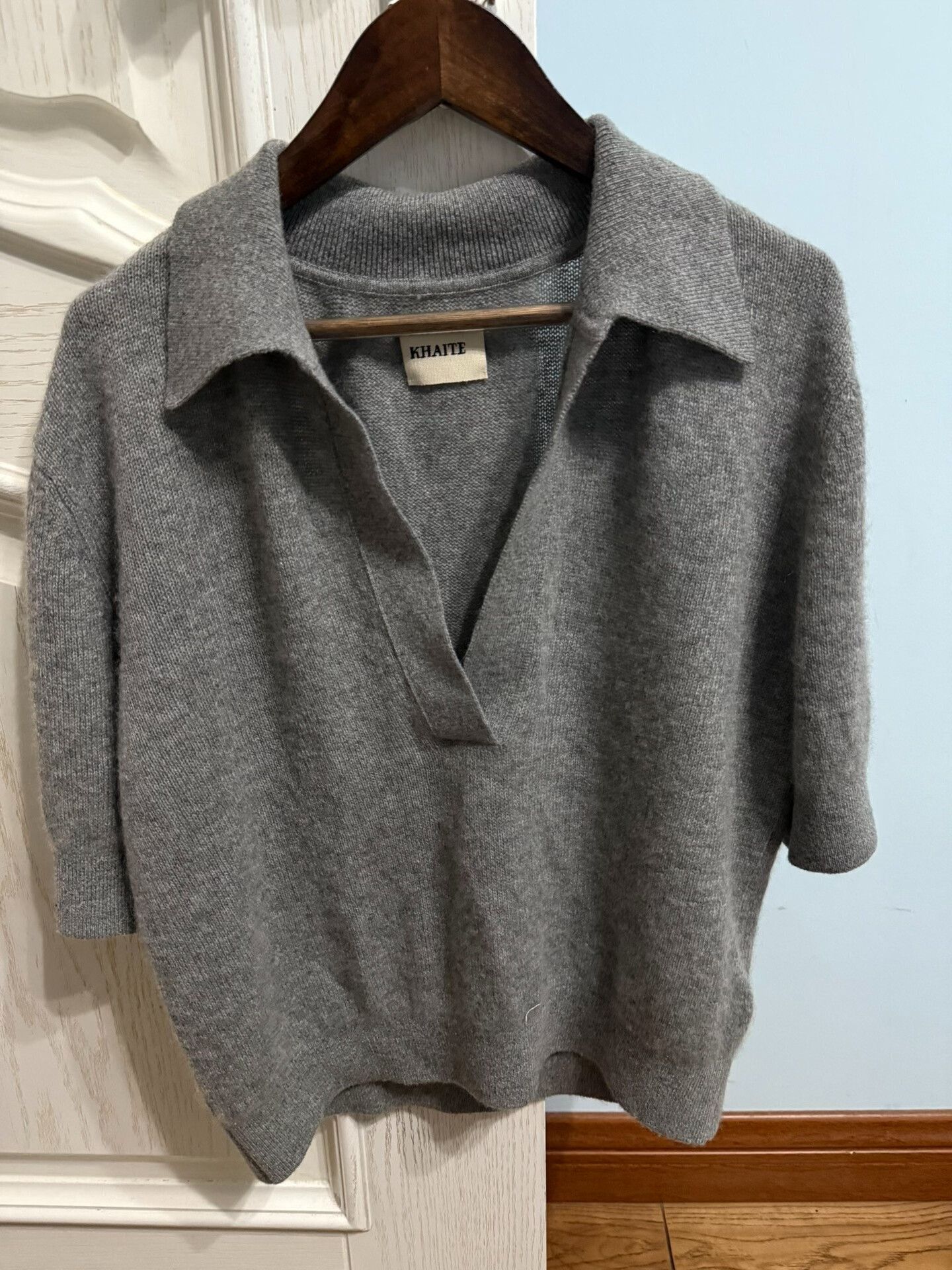KHAITE Khaite Cashmere Short-Sleeve Top Size M / US 6-8 / IT 42-44 - 1 Thumbnail
