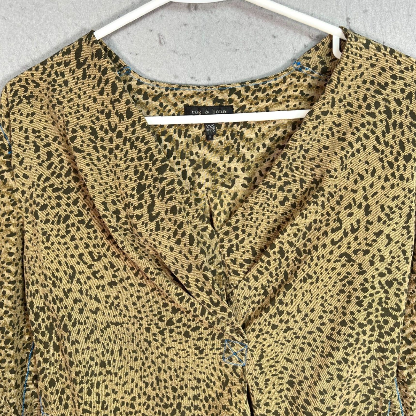 Rag & Bone RAG & BONE Vintage Silk Leopard Print Blouse Long Sleeve Womens XXS Brown V-Neck Size XXS / US 00 / IT 34 - 5 Thumbnail