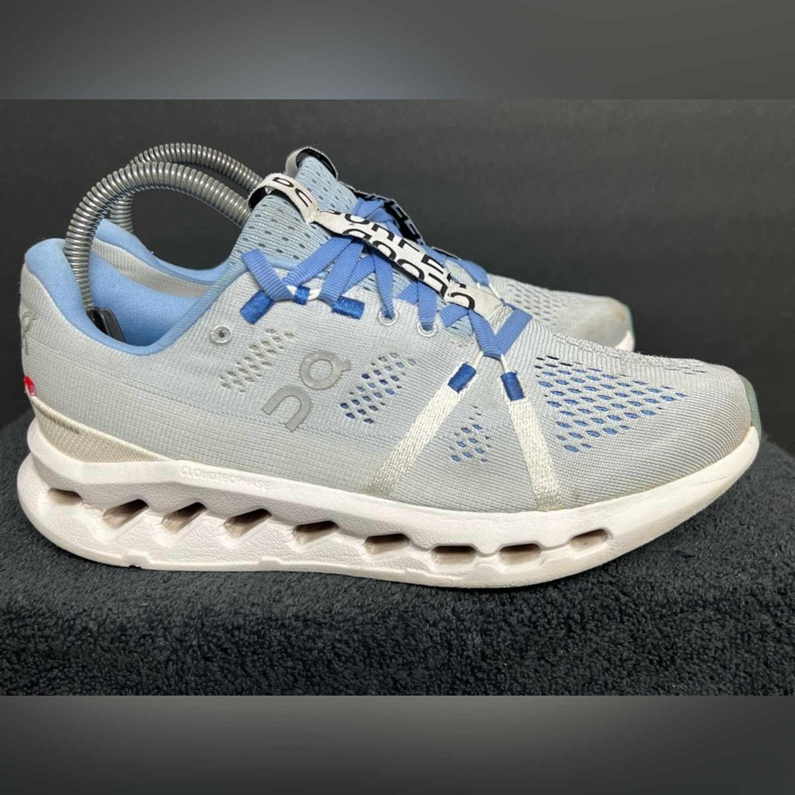 On Women’s On Cloud Surfer Athleisure Running Shoes Size 7.5 Size US 7.5 / IT 37.5 - 2 Thumbnail