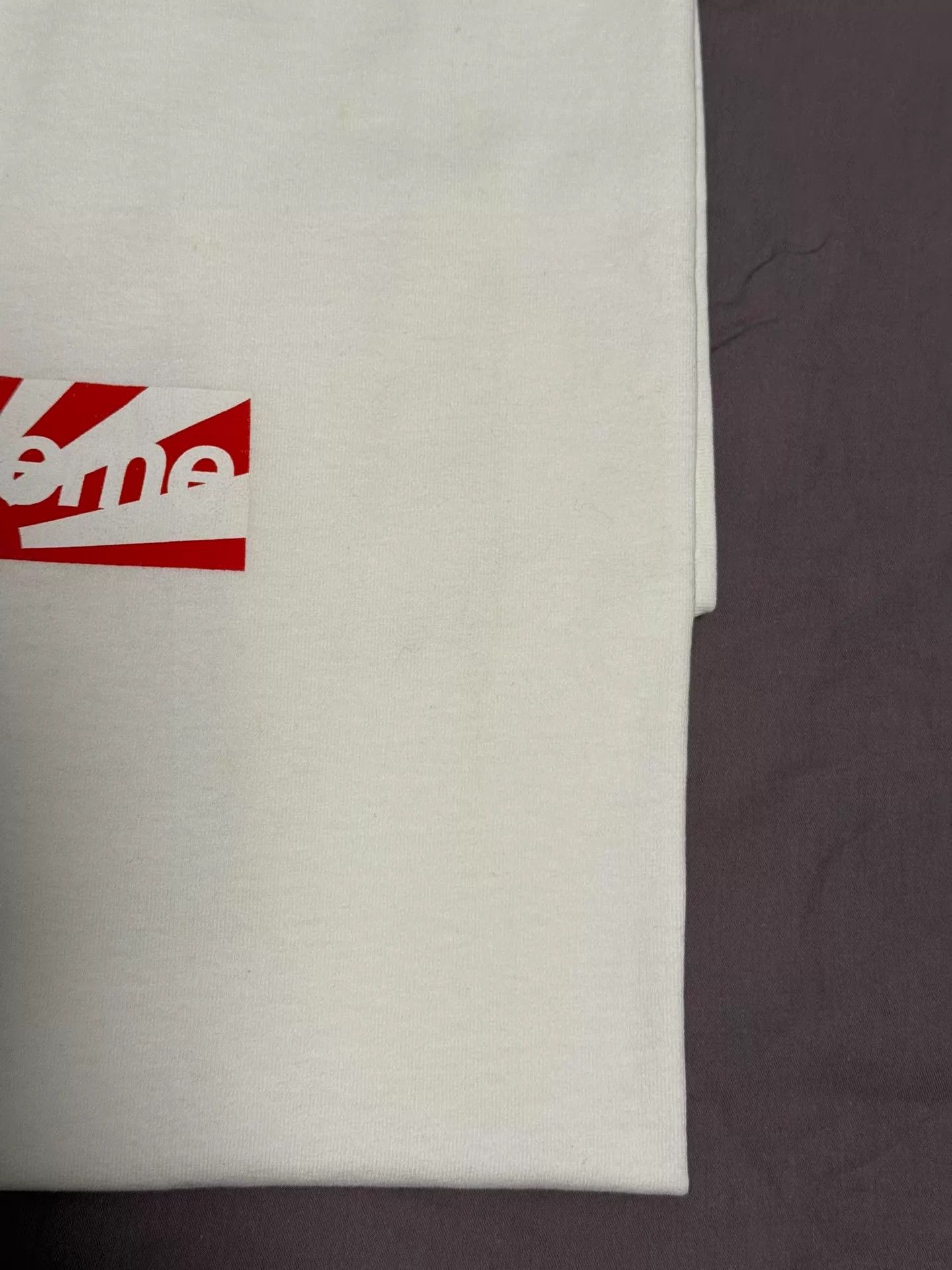 Supreme Supreme Box Logo Tee Japan Relief L New with Tags Size US L / EU 52-54 / 3 - 7 Thumbnail