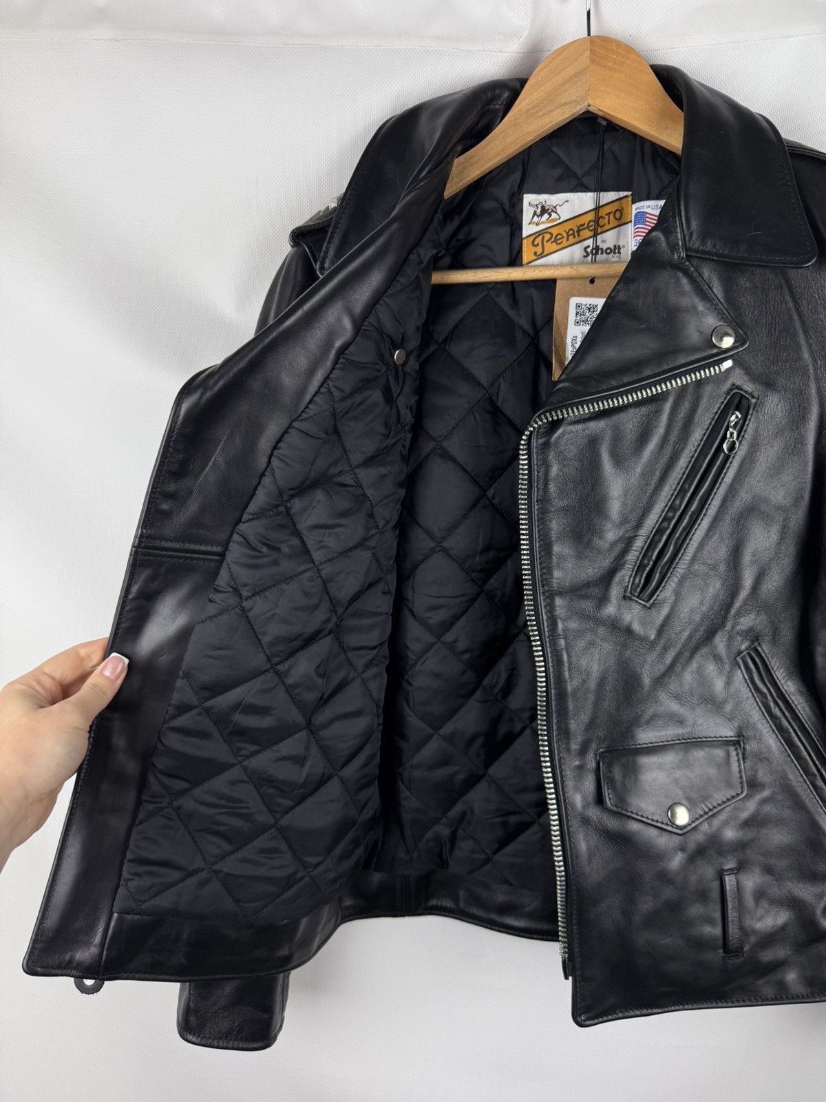 Schott Schott Perfecto Ladies Leather Biker Full Zip Jacket USA Size XS / US 0-2 / IT 36-38 - 22 Thumbnail