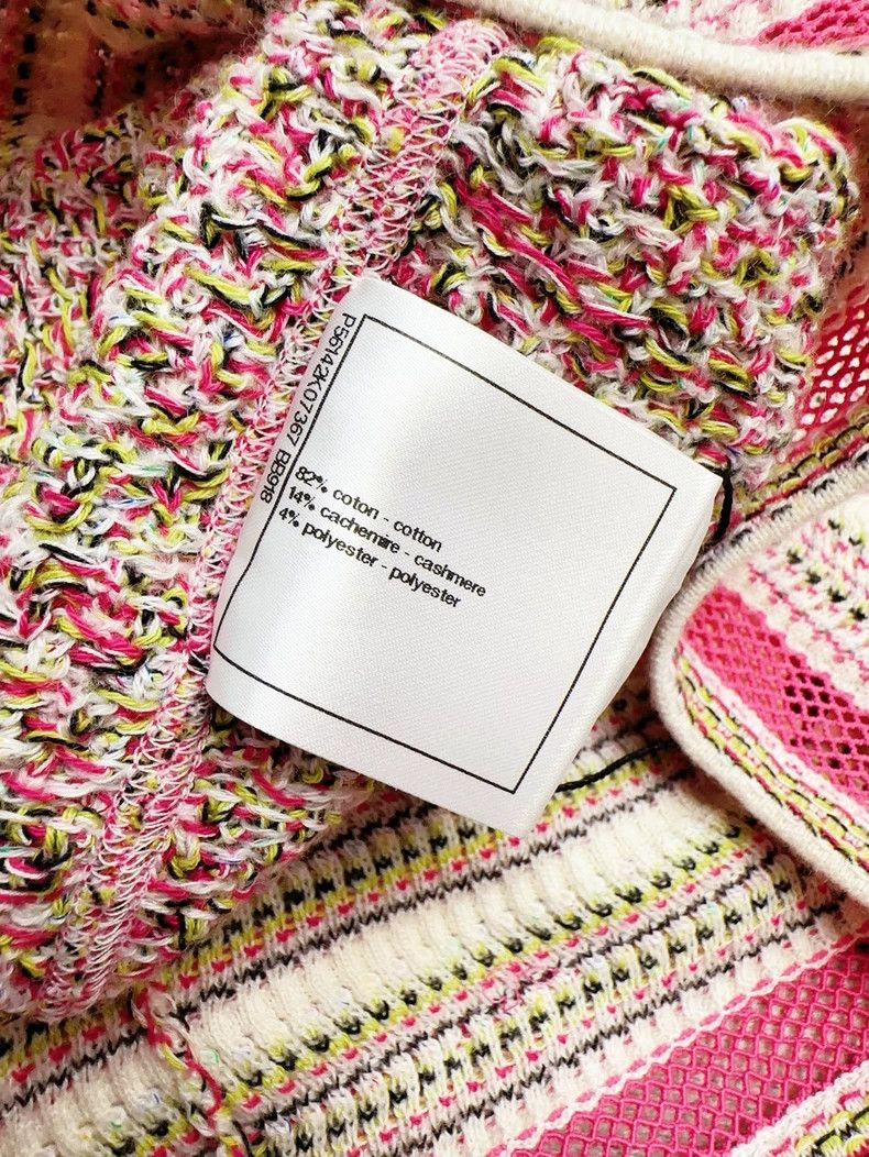 Chanel Chanel Pink mixed color round neck short sleeves Size XS / US 0-2 / IT 36-38 - 5 Thumbnail