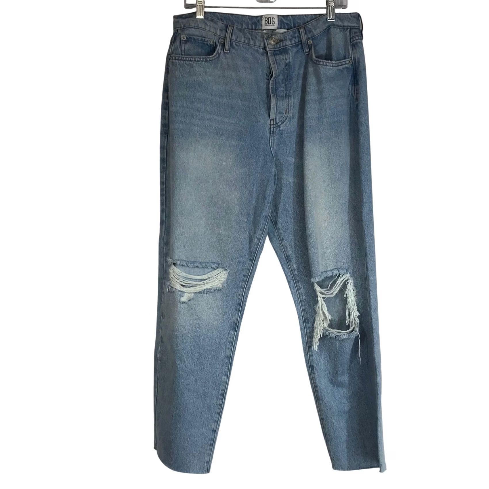 Urban Outfitters BDG Urban Outfitters Slim Straight Jeans Women Size 31 Light Wash Ripped Size 24" / US 00 / IT 34 - 2 Thumbnail