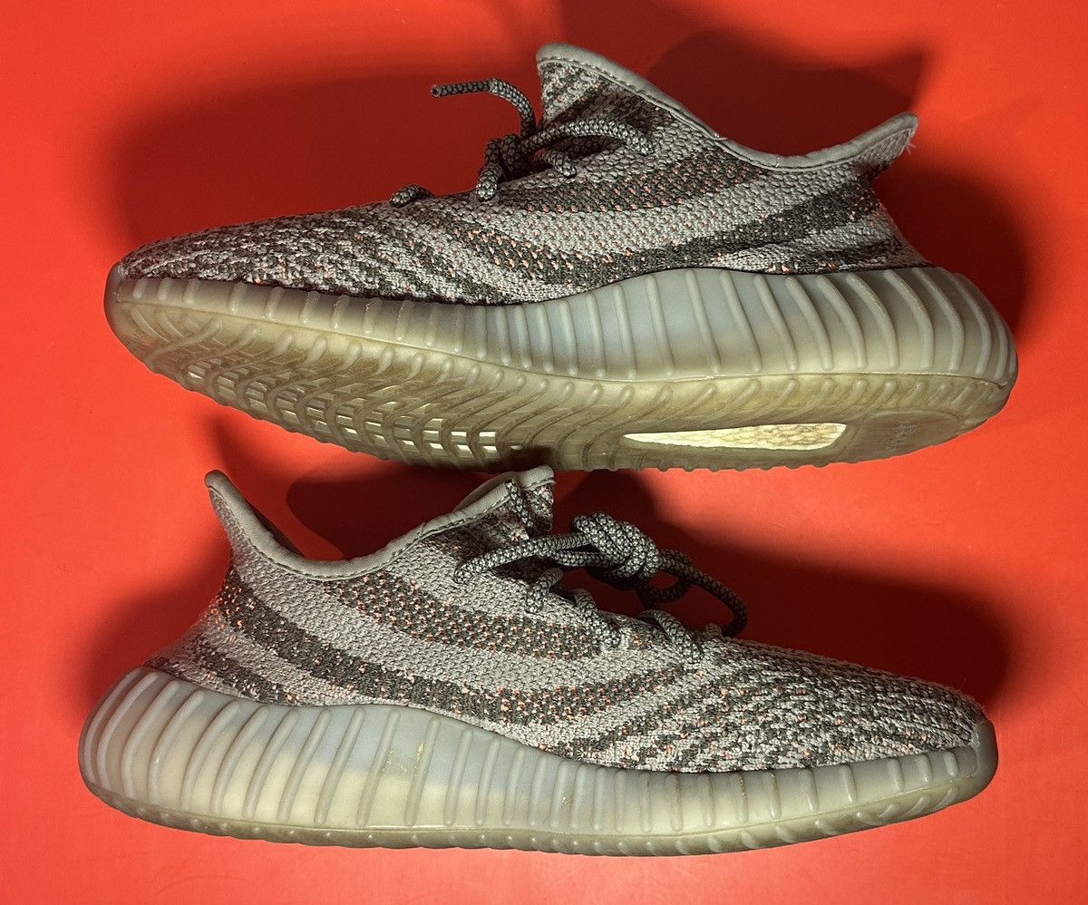 Yeezy Size 8.5 - Adidas Yeezy Boost 350 V2 Low Beluga Reflective Size US 8.5 / EU 41-42 - 3 Thumbnail