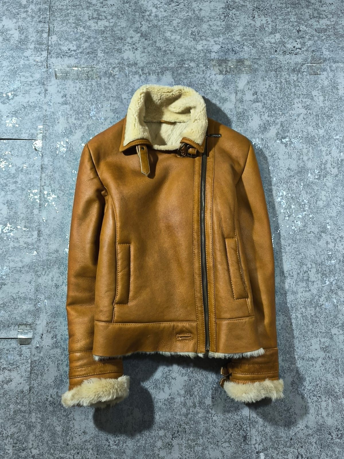 Vintage Vintage Women's Shearling Leather Aviator Jacket Size L / US 10 / IT 46 - 4 Thumbnail
