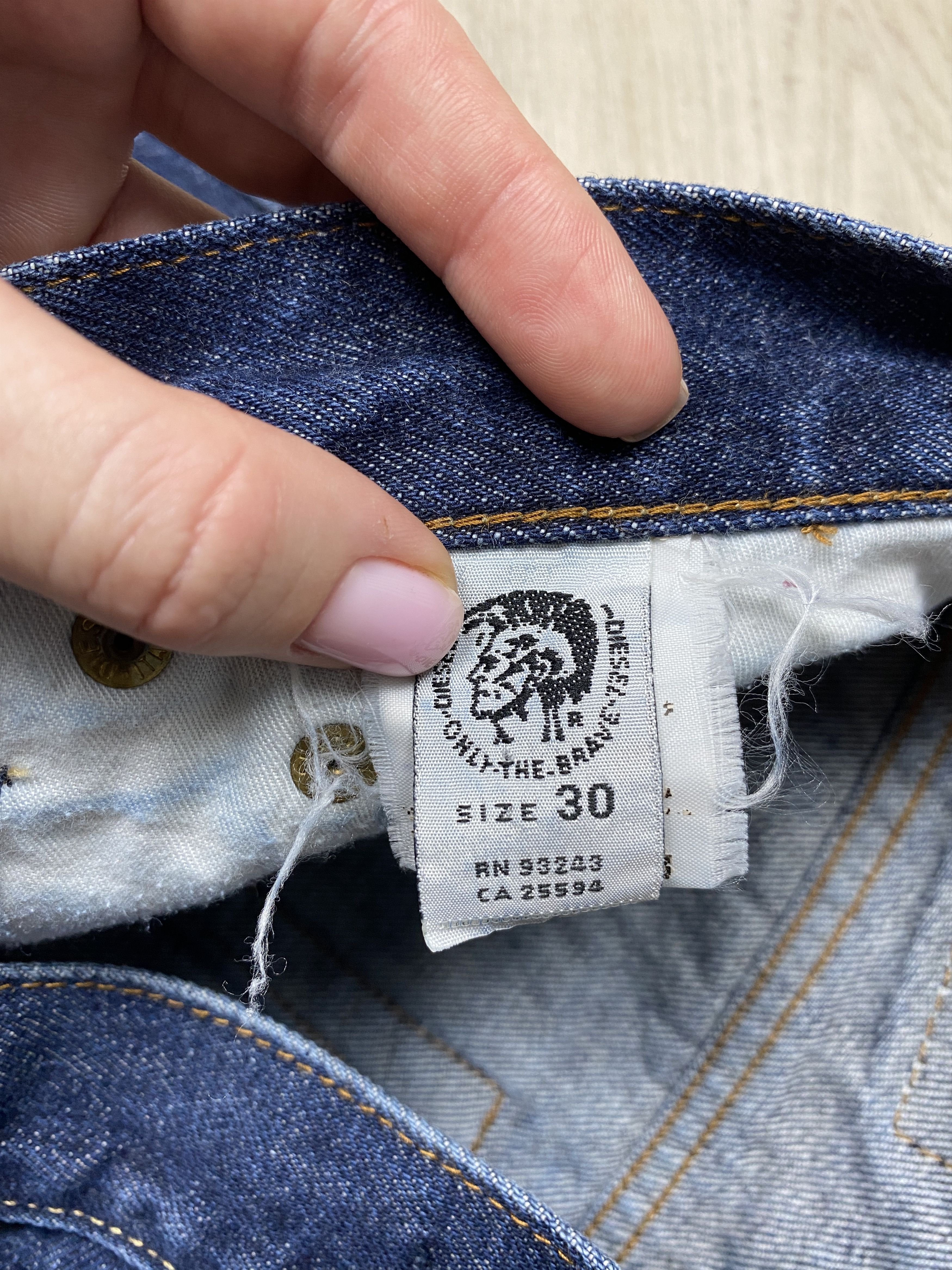 Diesel × Vintage Diesel Vintage Mens Denim Shorts Size US 30 / EU 46 - 8 Thumbnail