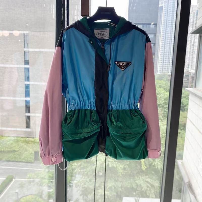 Prada Prada Colorblock Nylon Hooded Jacket Size 38 Size XS / US 0-2 / IT 36-38 - 1 Thumbnail
