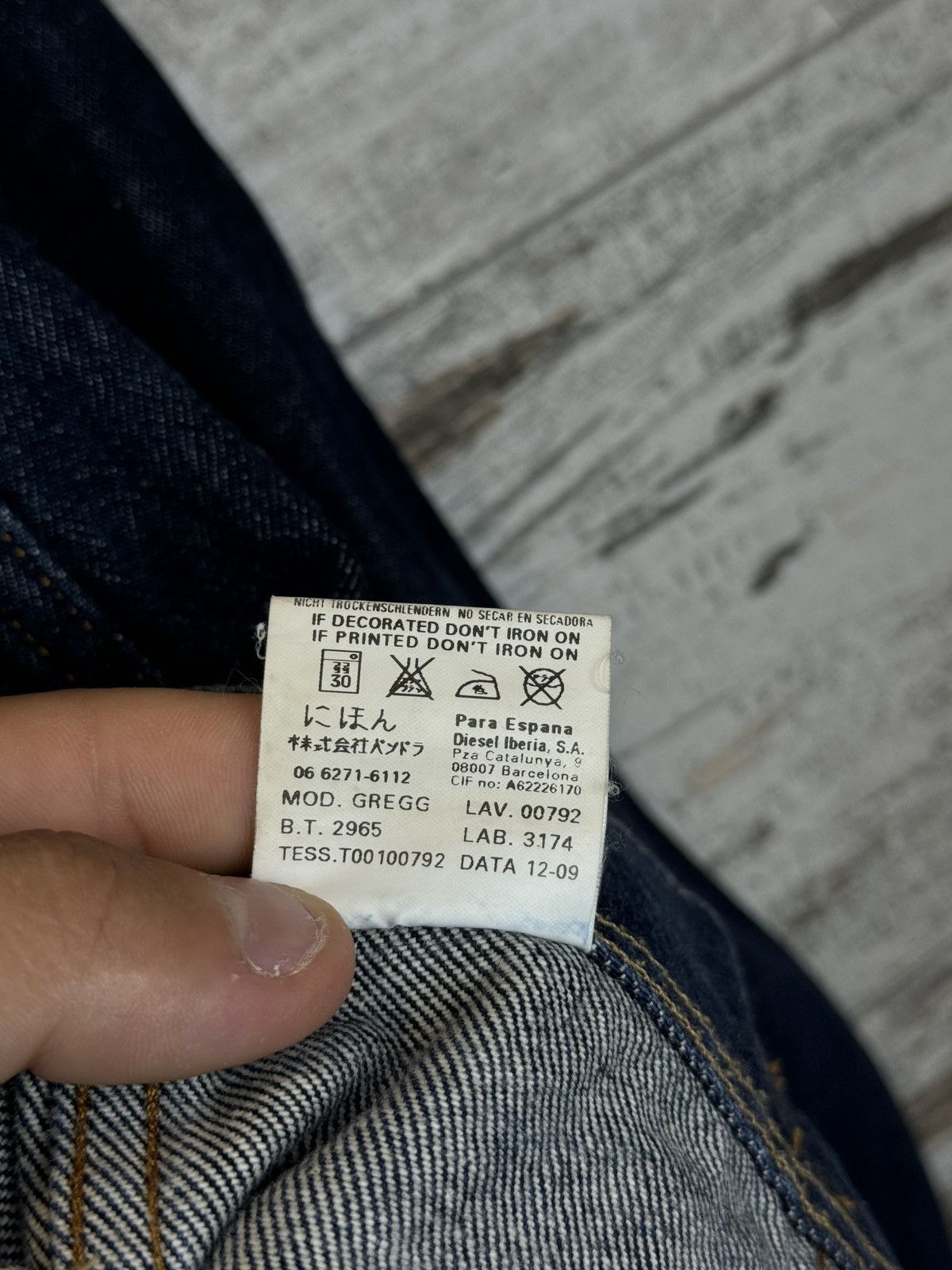 Diesel × Vintage Women’s Vintage Diesel Denim jacket bombers y2k rare Size L / US 10 / IT 46 - 13 Thumbnail