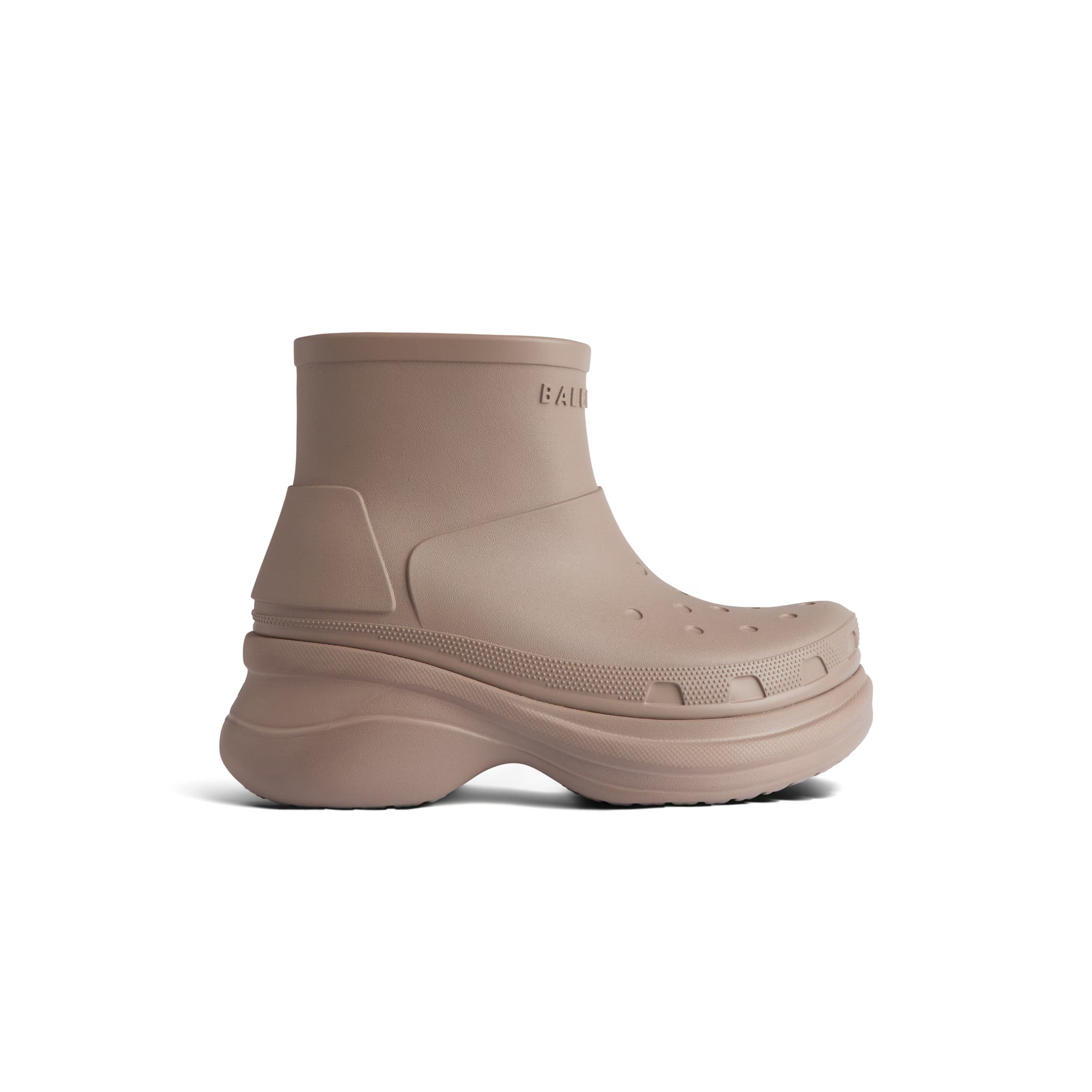 Balenciaga o1in1g0625 Crocs™ Booties in Beige Size US 11 / IT 41 - 1 Thumbnail