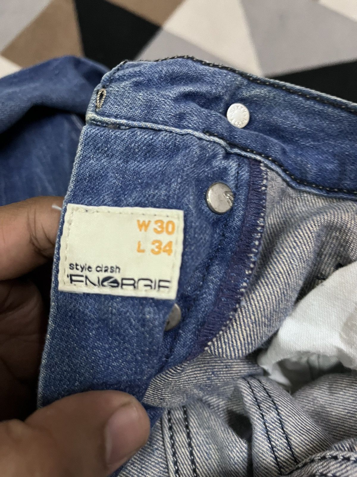 Energie Vintage Energie Button Fly Distressed Style Jeans Size US 29 - 10 Thumbnail