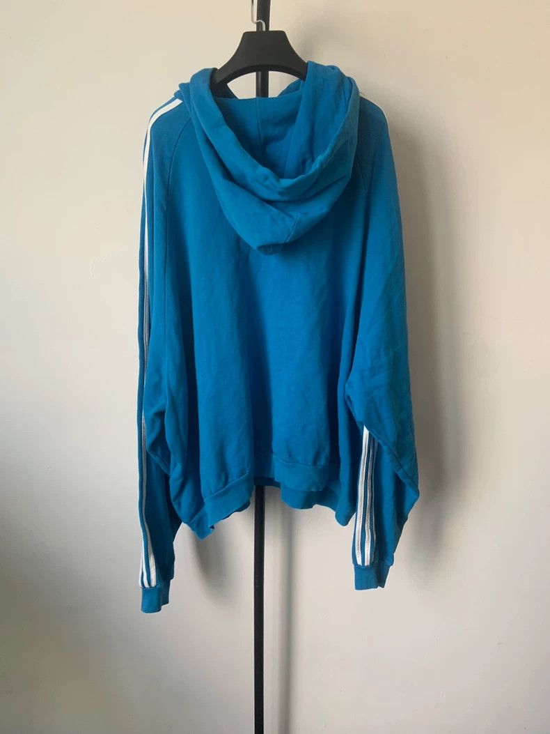 Balenciaga Balenciaga Adidas Collaboration Striped Print Hooded Long Size US M / EU 48-50 / 2 - 2 Thumbnail