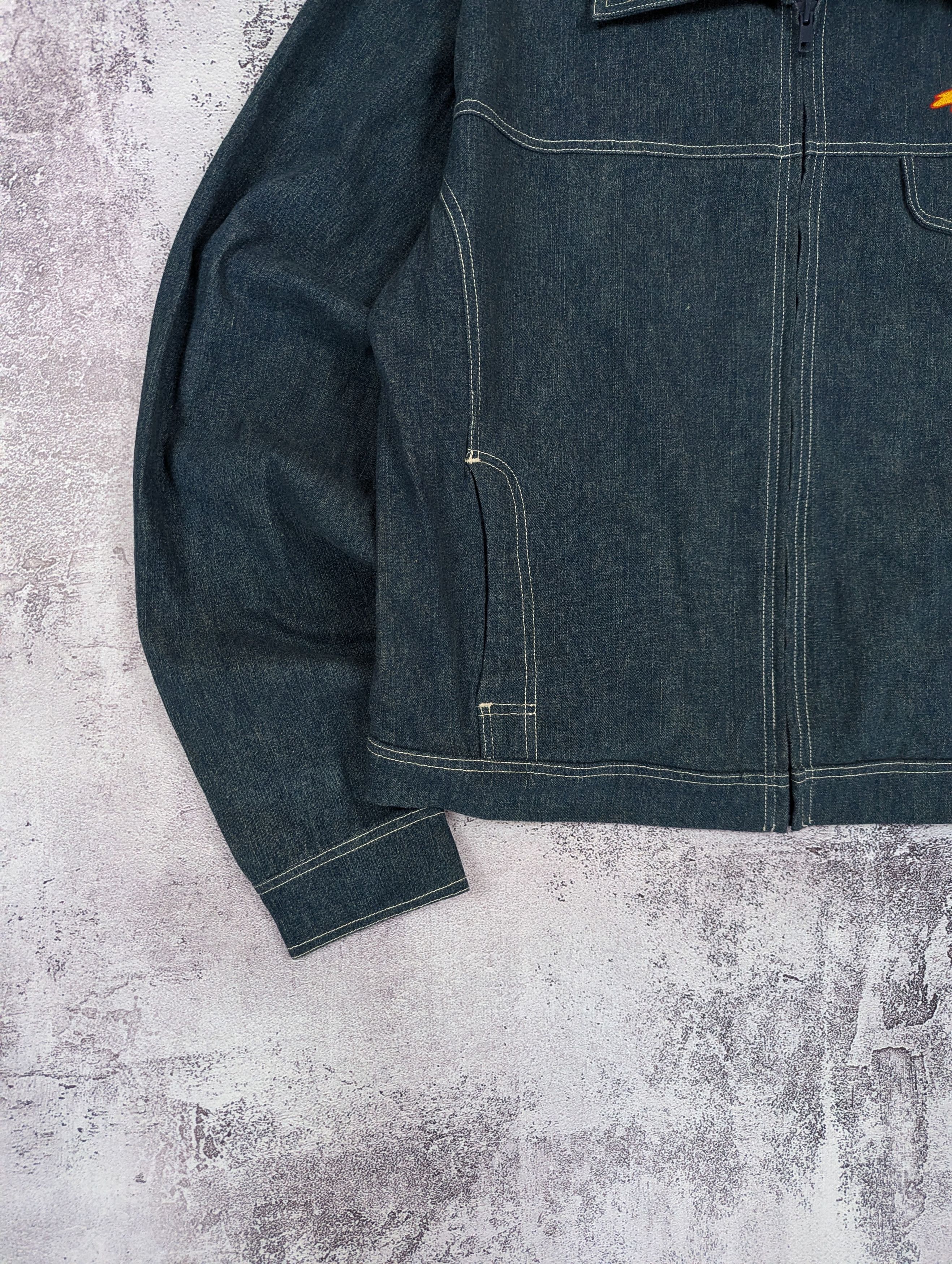 Vintage Vintage Clubs Fighters Boxing Denim Jacket Size L Size US L / EU 52-54 / 3 - 13 Thumbnail