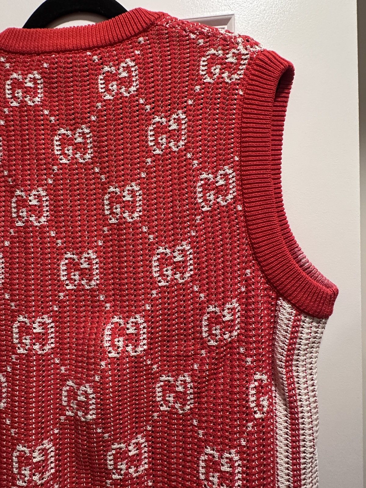 Gucci Red Gucci Vest Knit Size US XL / EU 56 / 4 - 7 Thumbnail