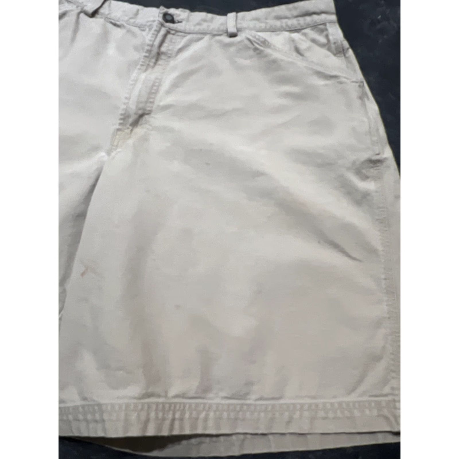 Patagonia Patagonia Khaki Beige Hiking Cotton Chino Shorts Mens Size 40 Regular Chinos Casual Zip Solid Beige Cotton 57130 Department Men Inseam 9 in Size 40 Size US 33 - 2 Thumbnail