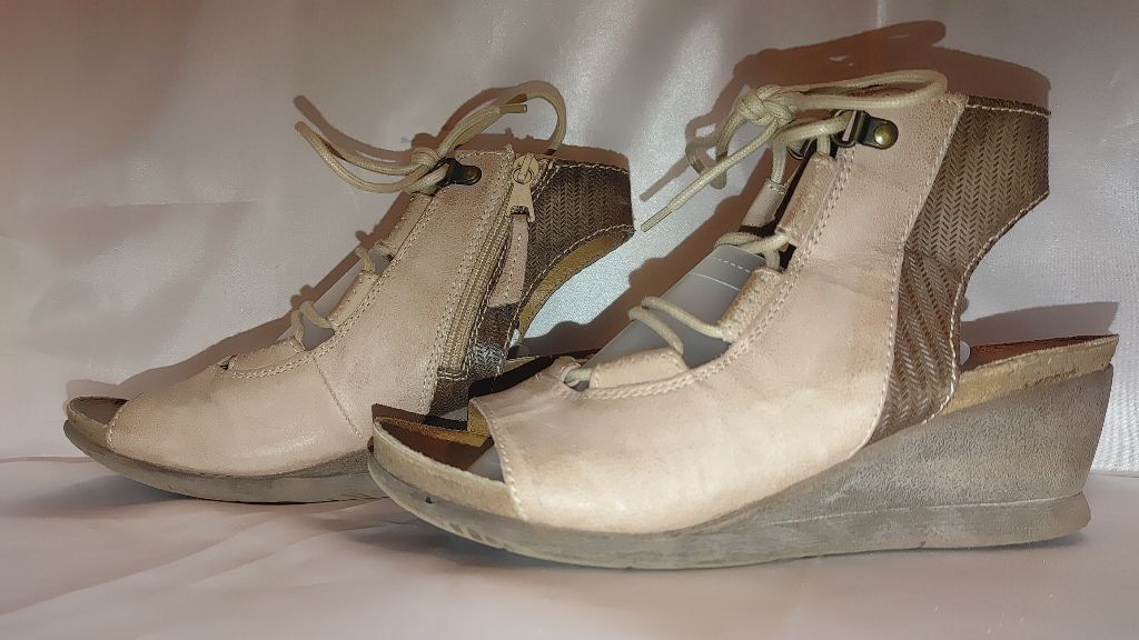 The Unbranded Brand Miz Mooz Satine Leather Lace Up Sandals Size 39 Size US 8.5 / IT 38.5 - 7 Thumbnail